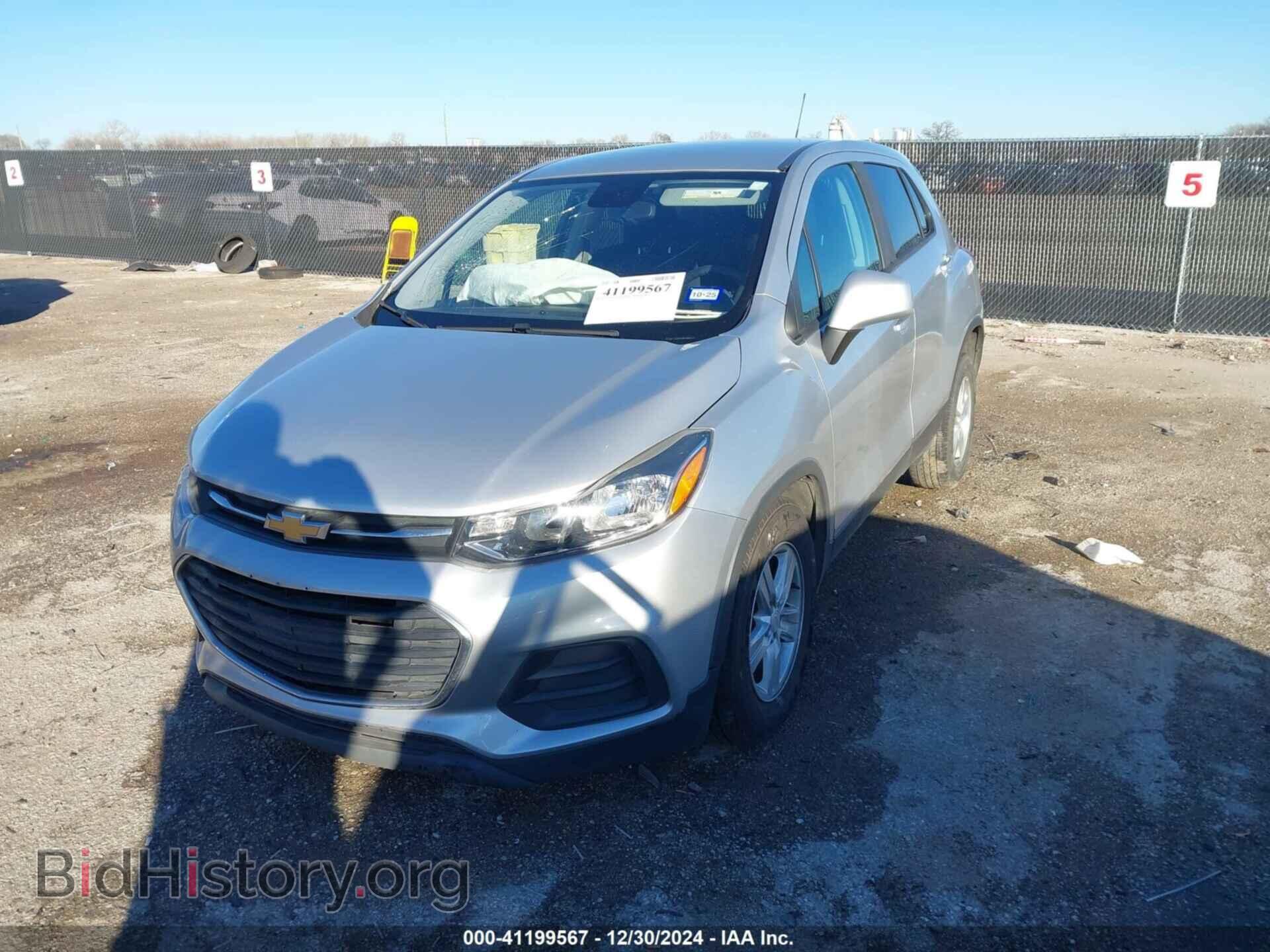 2019 CHEVROLET TRAX - VIN: 3GNCJKSB5KL218159 - Фото 2