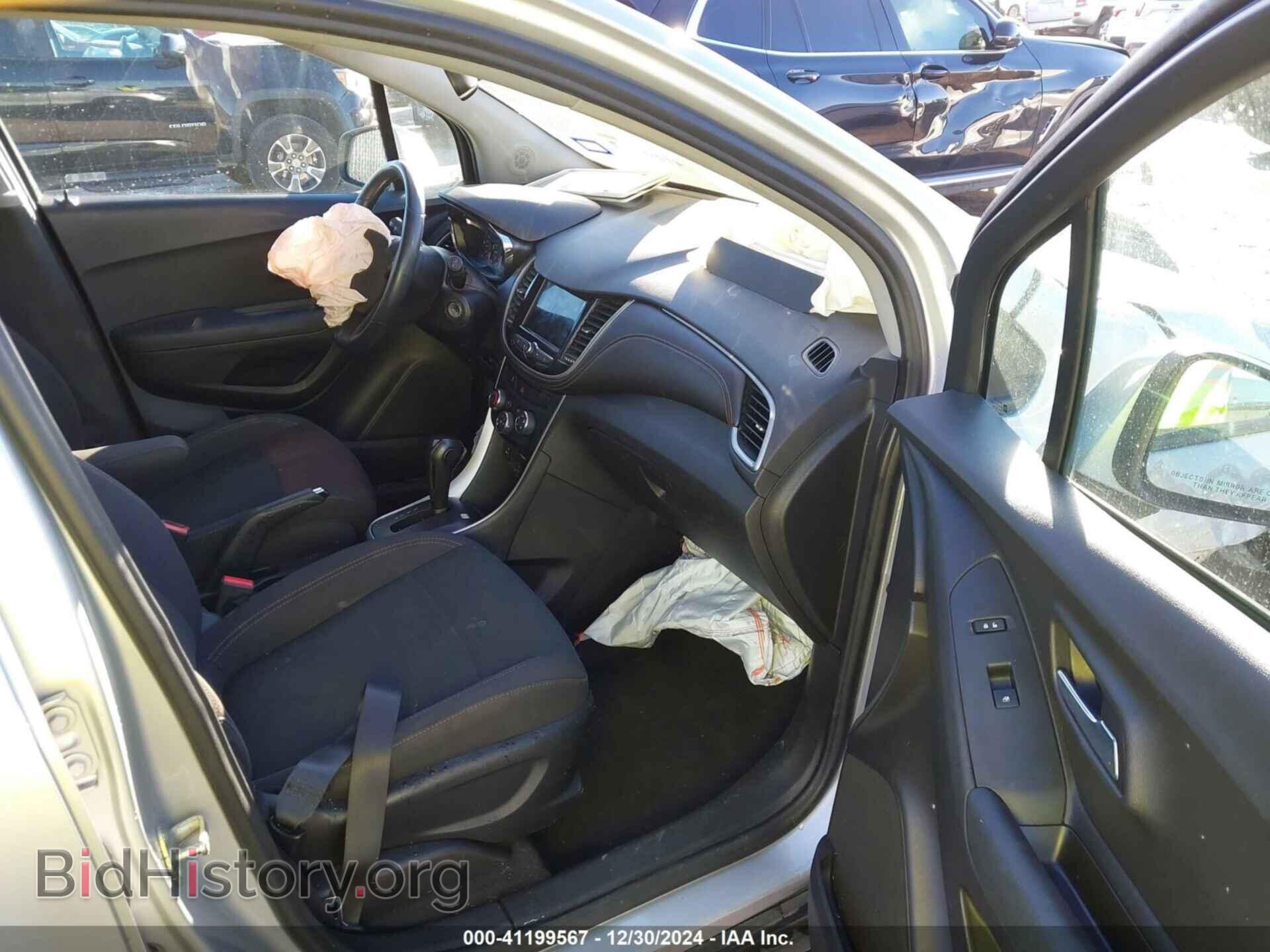 2019 CHEVROLET TRAX - VIN: 3GNCJKSB5KL218159 - Фото 5
