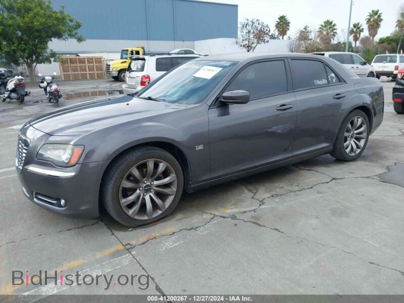 2014 Chrysler 300 (VIN 2C3CCABG4EH221922) — photo 2 of 17