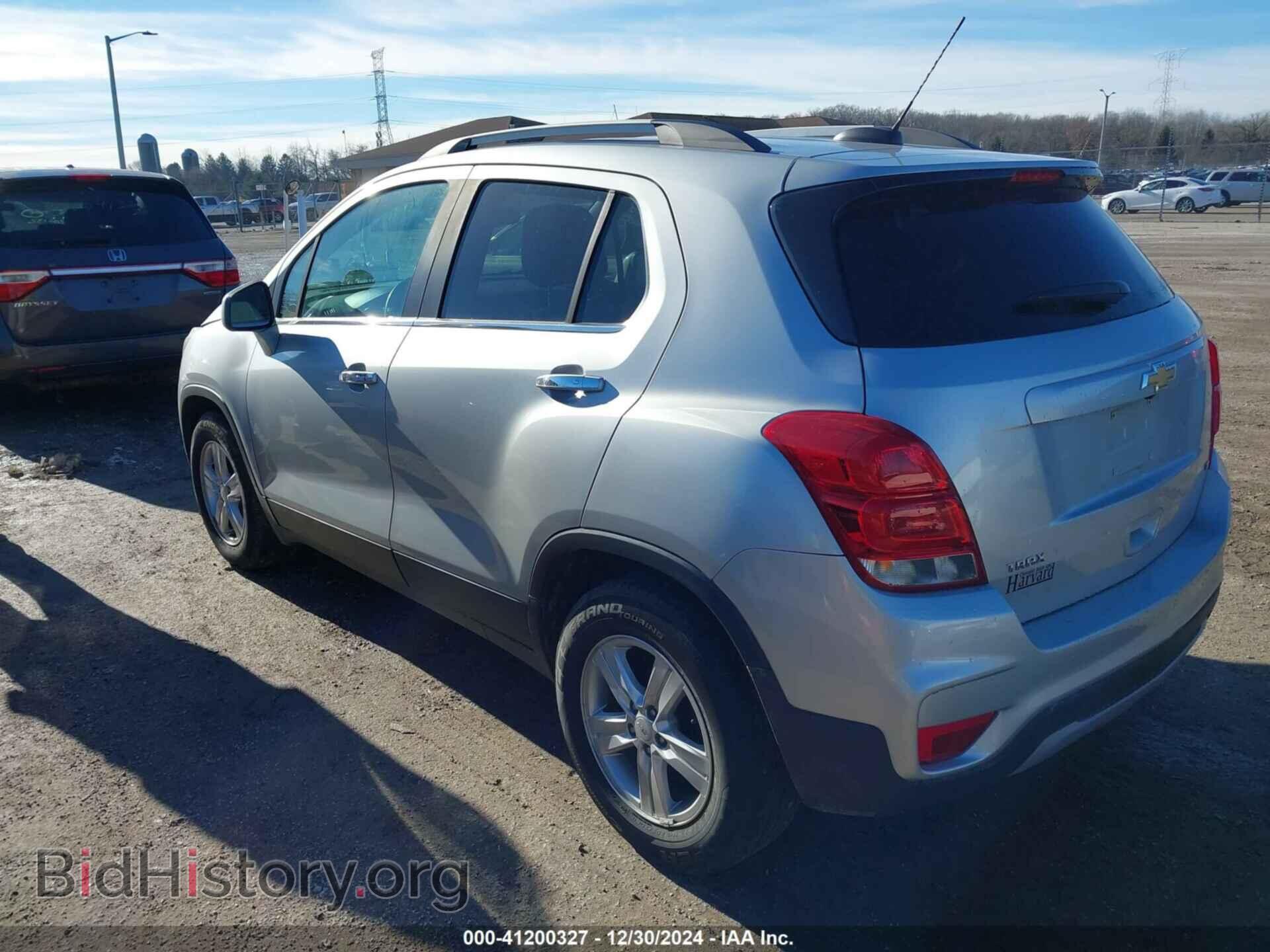 2018 CHEVROLET TRAX - VIN: KL7CJLSB2JB716590 - Фото 3