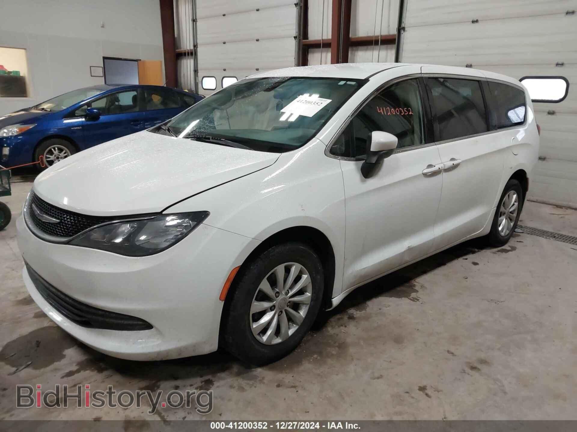 2018 CHRYSLER PACIFICA - VIN: 2C4RC1CG8JR171342 - Photo 2