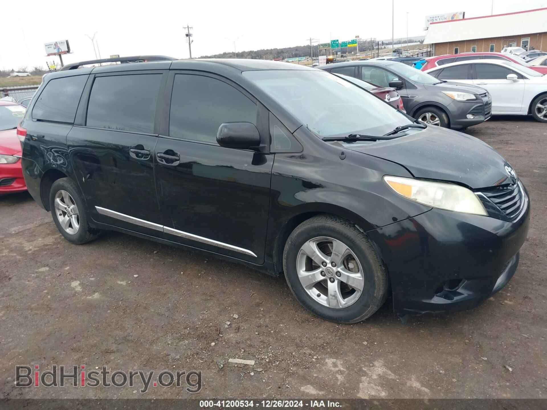 Фотография 5TDKK3DC6CS278749 - TOYOTA SIENNA 2012