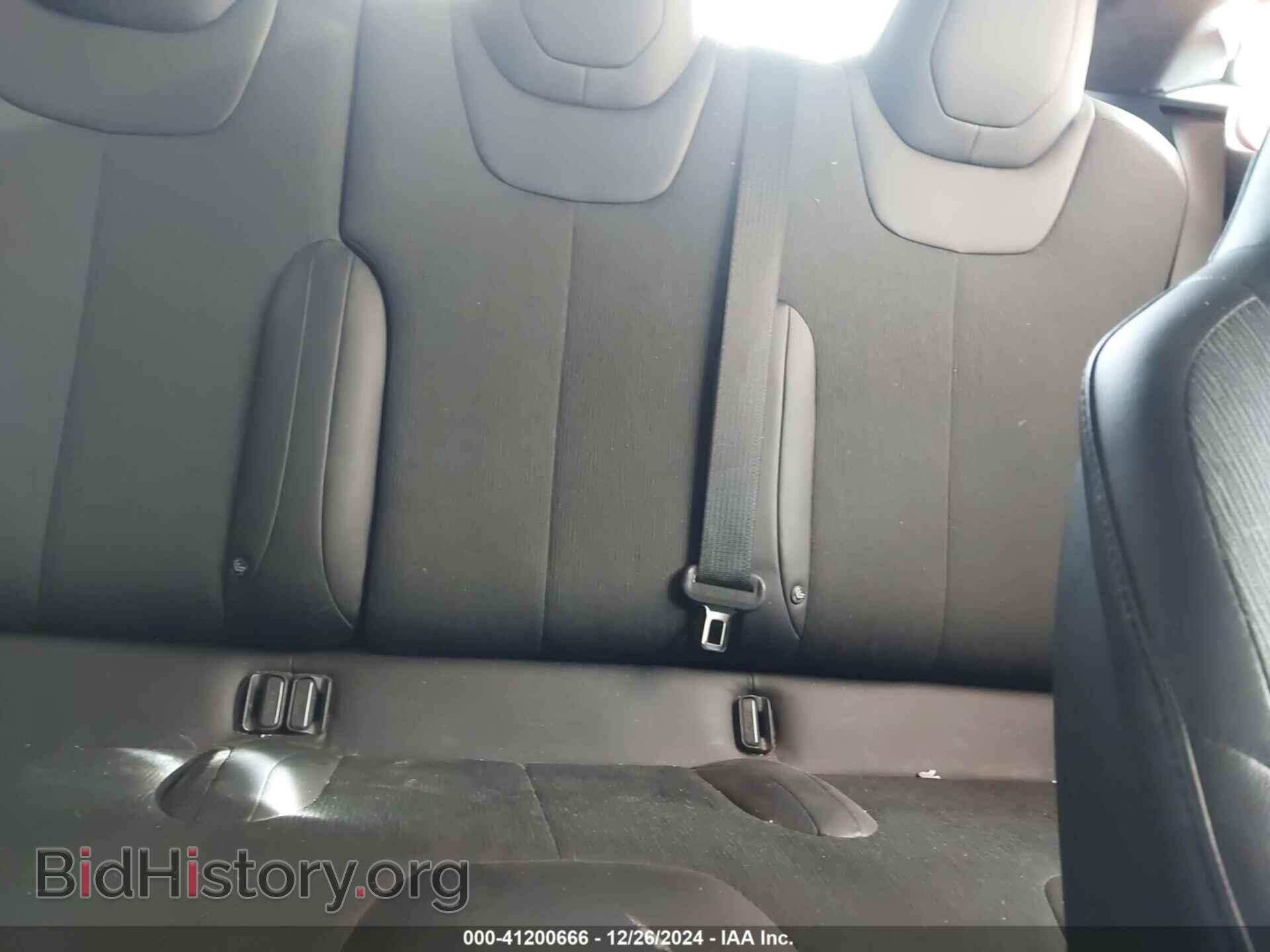 2016 TESLA MODEL S - VIN: 5YJSA1E20GF153379 - Фото 8