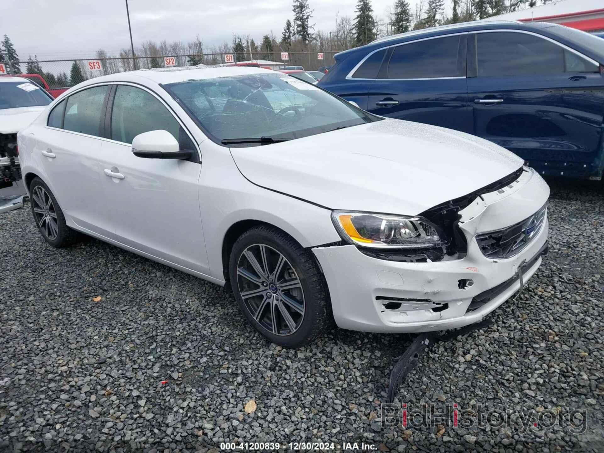 Фотография LYV402TM2HB196341 - VOLVO S60 INSCRIPTION 2017