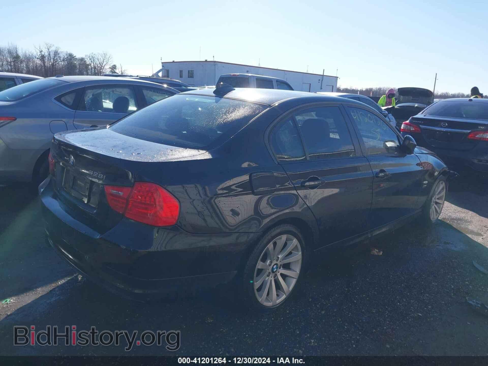 2011 BMW 328I - VIN: WBAPK5C56BA654136 - Фото 4
