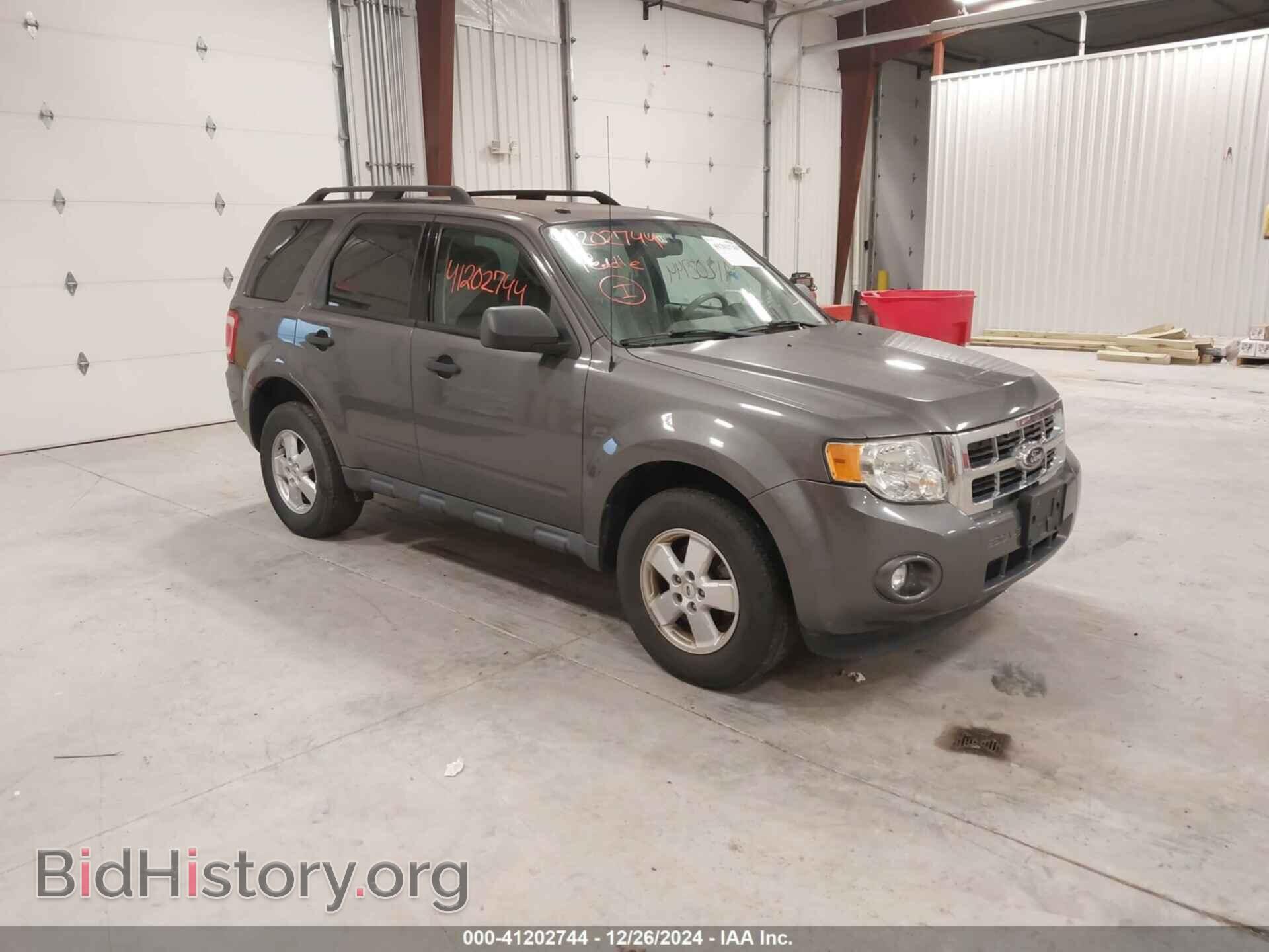 Фотография 1FMCU0D73AKC77056 - FORD ESCAPE 2010