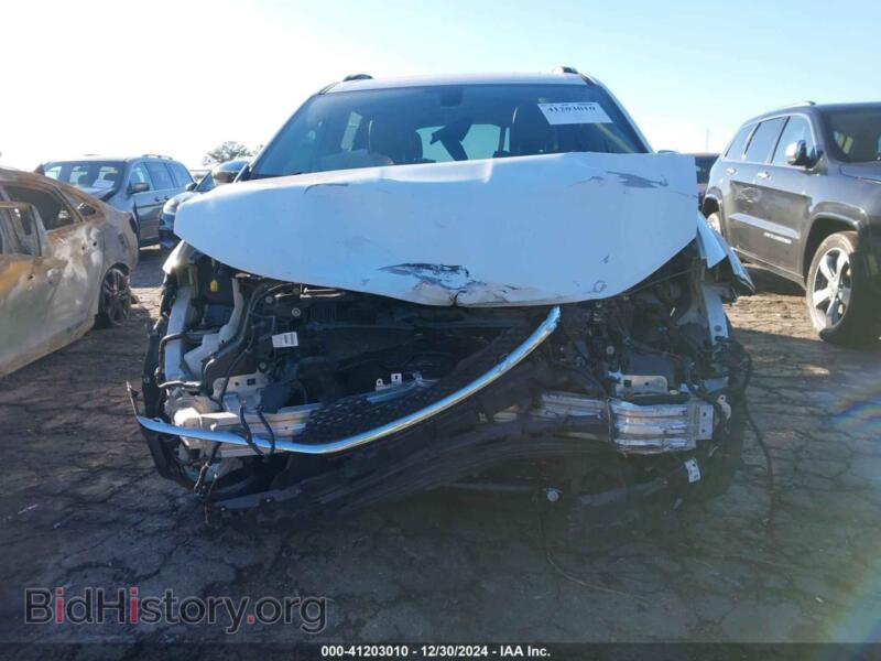 2017 Chrysler PACIFICA (VIN 2C4RC1GG5HR812712) — фото 6 из 15