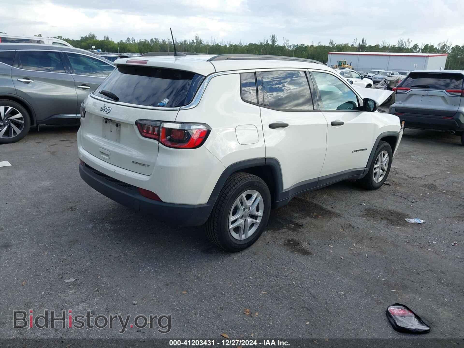 2019 JEEP COMPASS - VIN: 3C4NJCAB2KT614137 - Фото 4