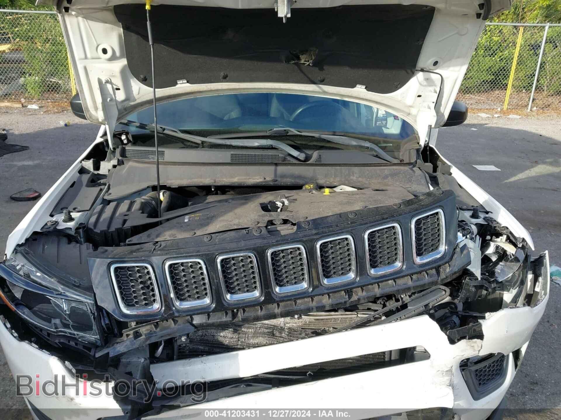 2019 JEEP COMPASS - VIN: 3C4NJCAB2KT614137 - Фото 10