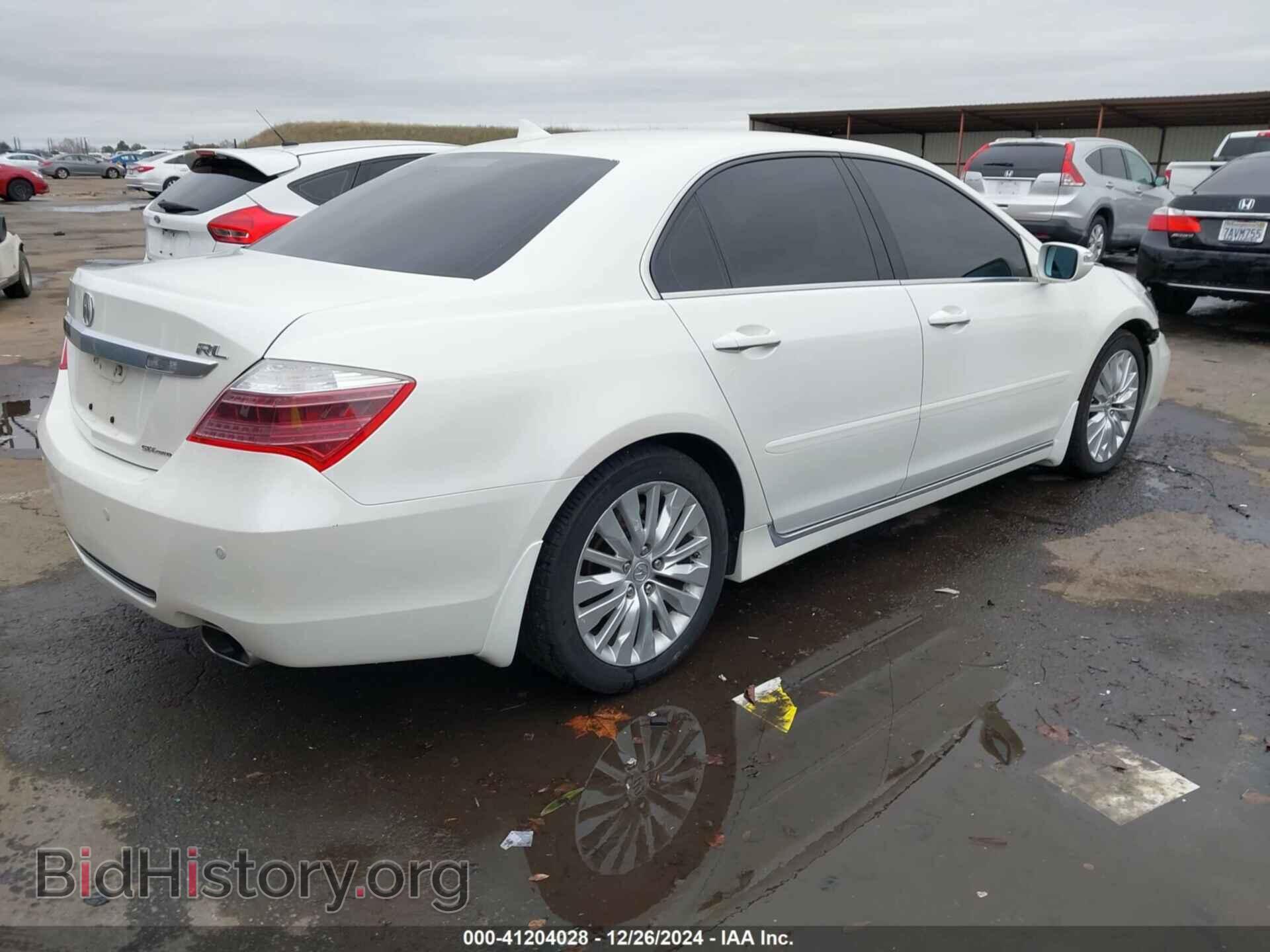 2011 ACURA RL - VIN: JH4KB2F6XBC000212 - Фото 4