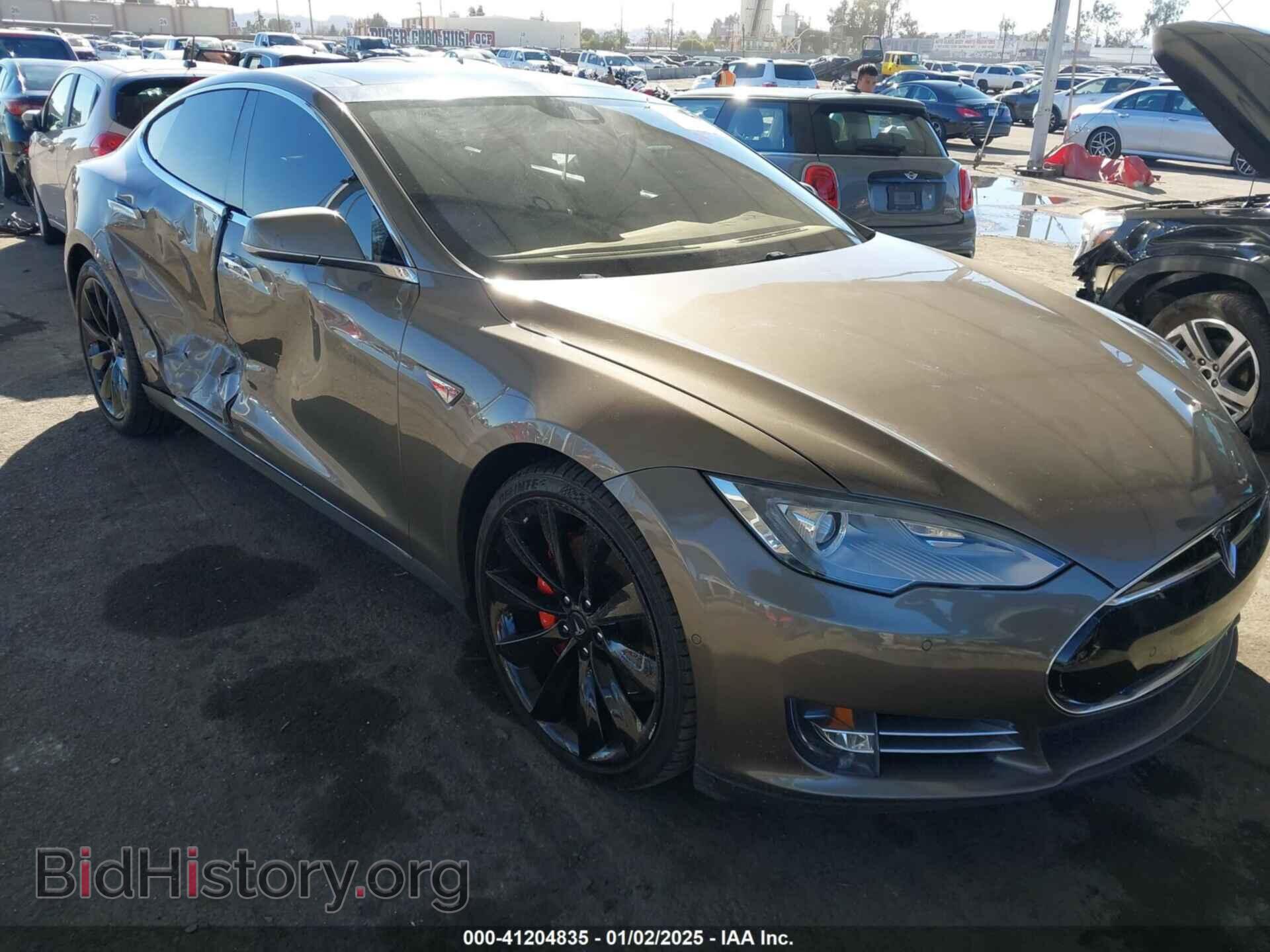 Фотография 5YJSA1E49FF102740 - TESLA MODEL S 2015
