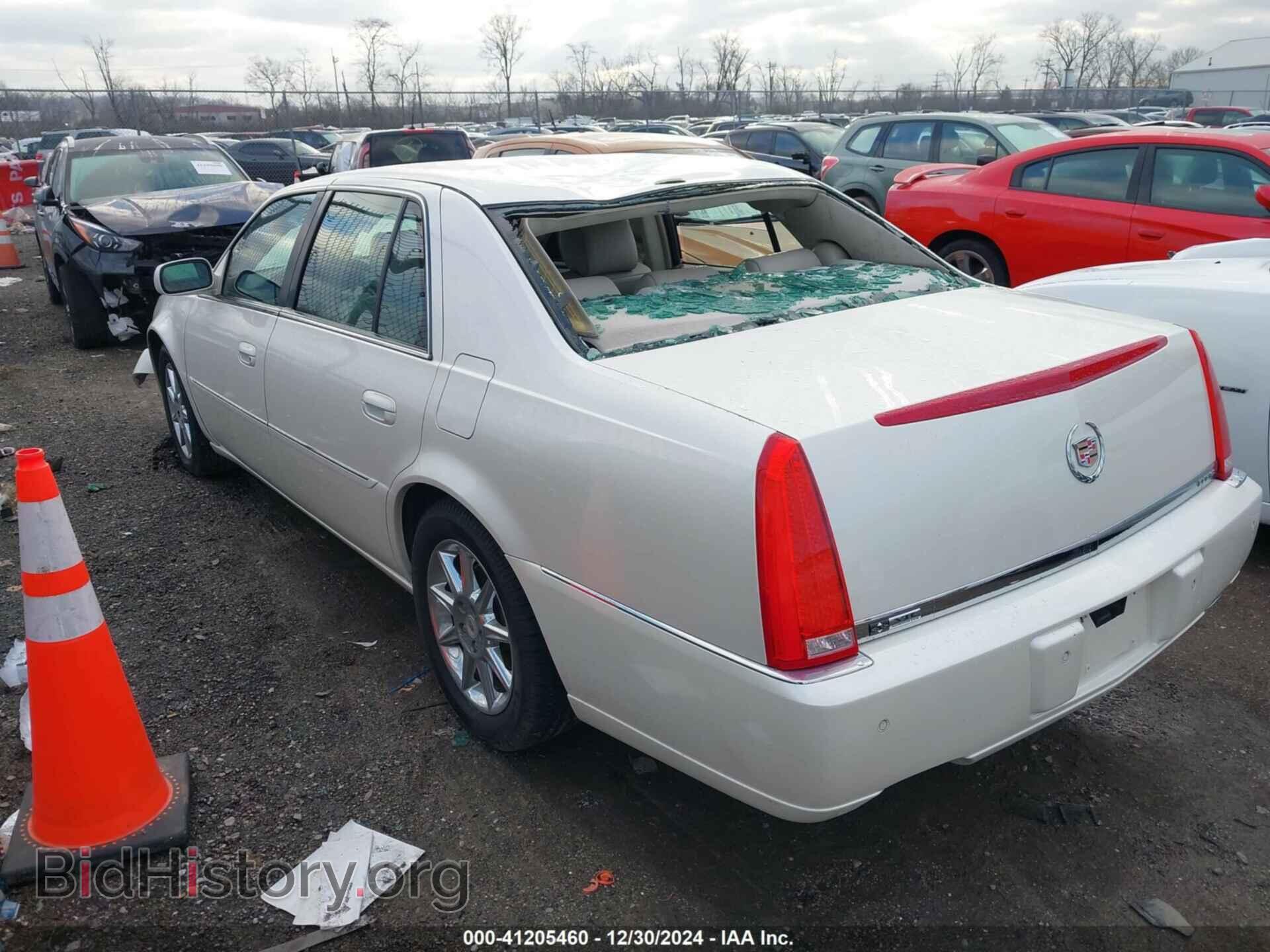 2011 CADILLAC DTS - VIN: 1G6KD5E68BU120893 - Фото 3