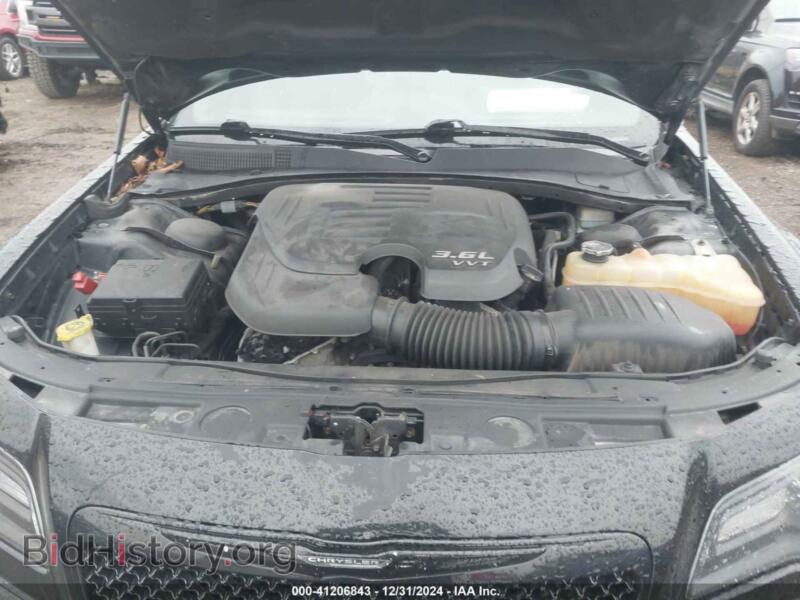2014 Chrysler 300 (VIN 2C3CCAGG6EH352911) — фото 10 из 17