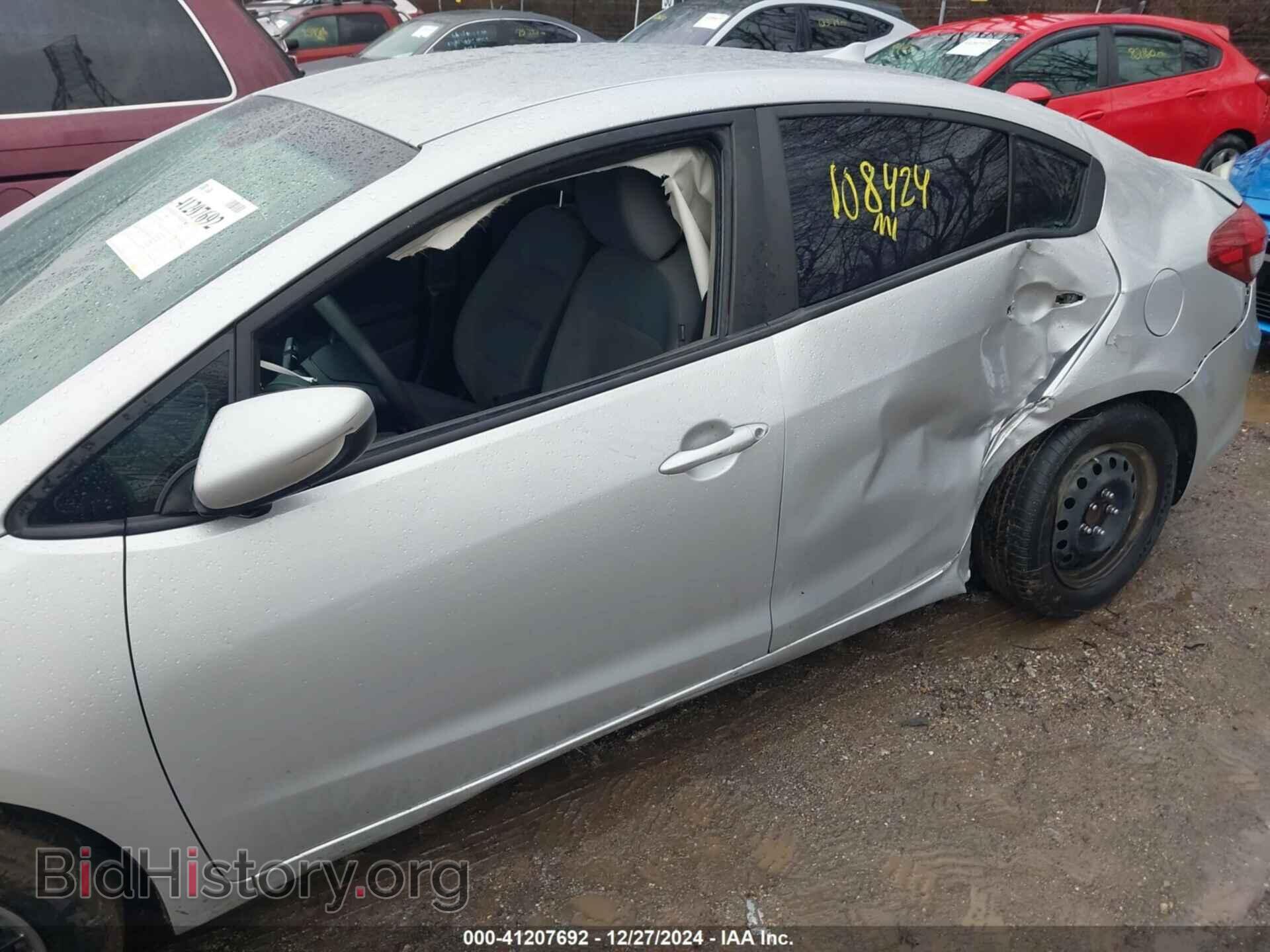 2017 KIA FORTE - VIN: 3KPFL4A76HE093193 - Фото 6