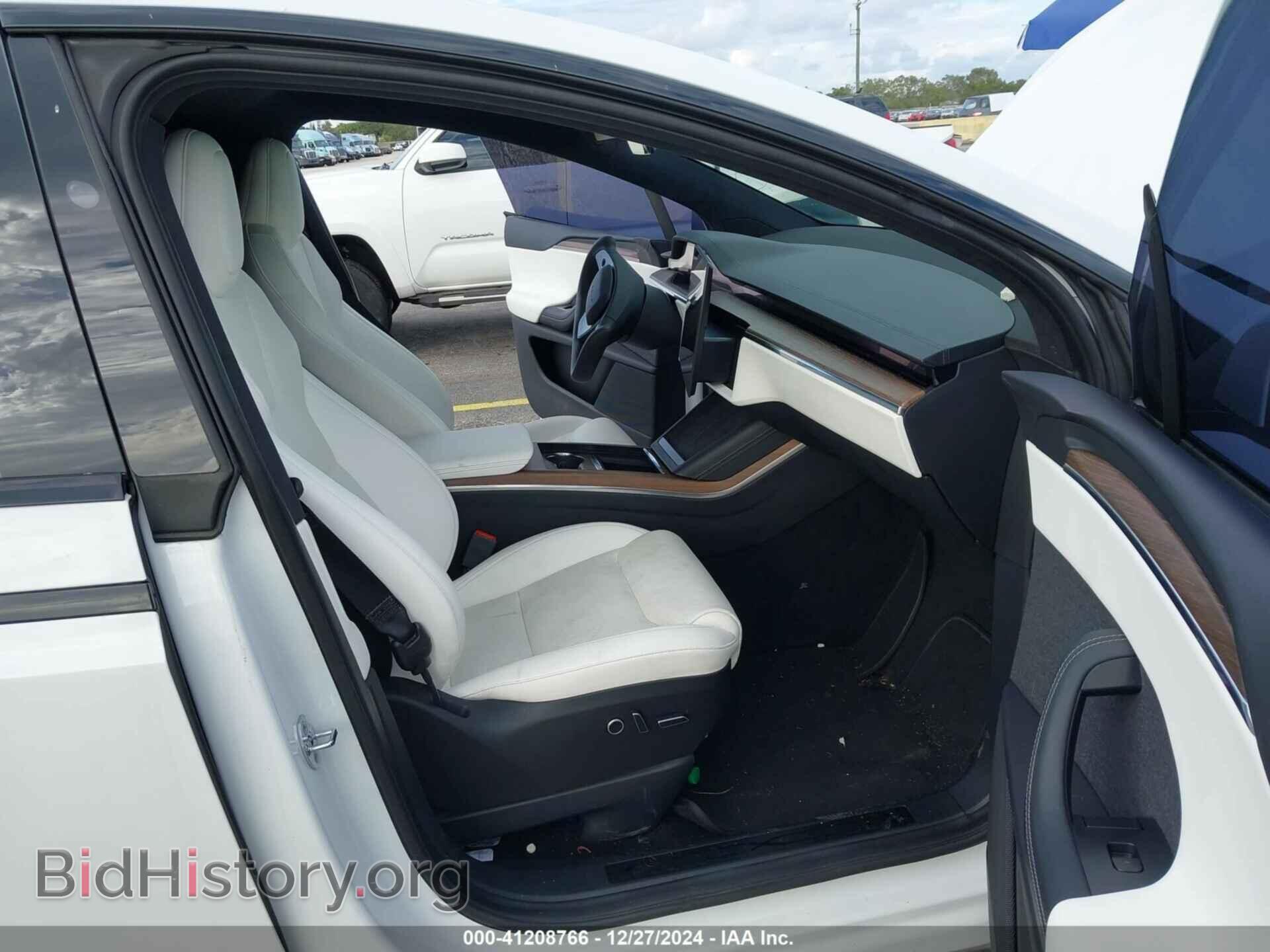 2022 TESLA MODEL X - VIN: 7SAXCBE50NF359642 - Фото 5