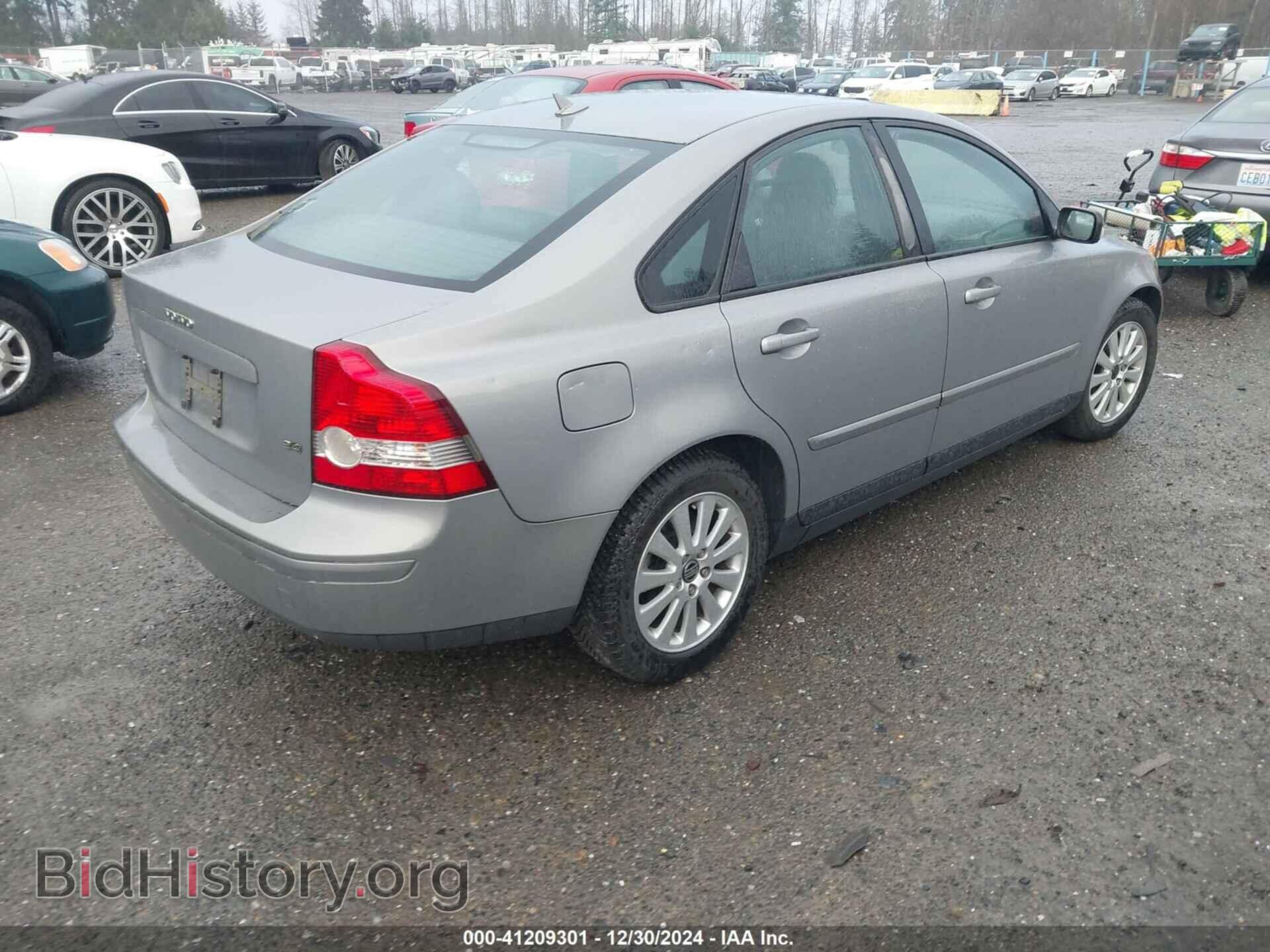 2005 VOLVO S40 - VIN: YV1MS382452052529 - Фото 4