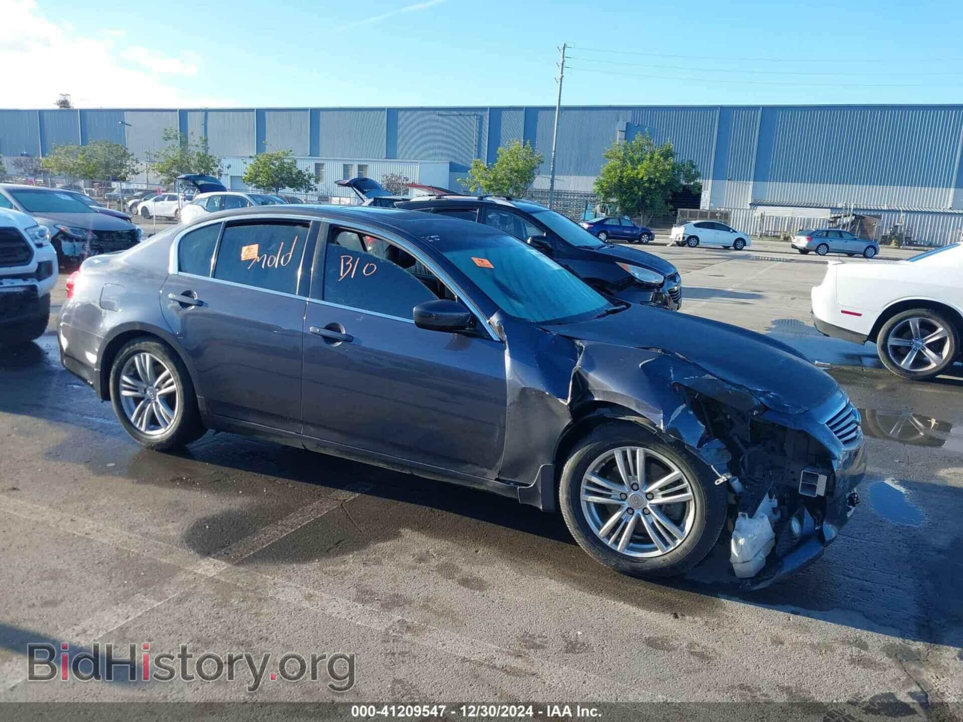 Photo JN1CV6AP3DM302977 - INFINITI G37 2013