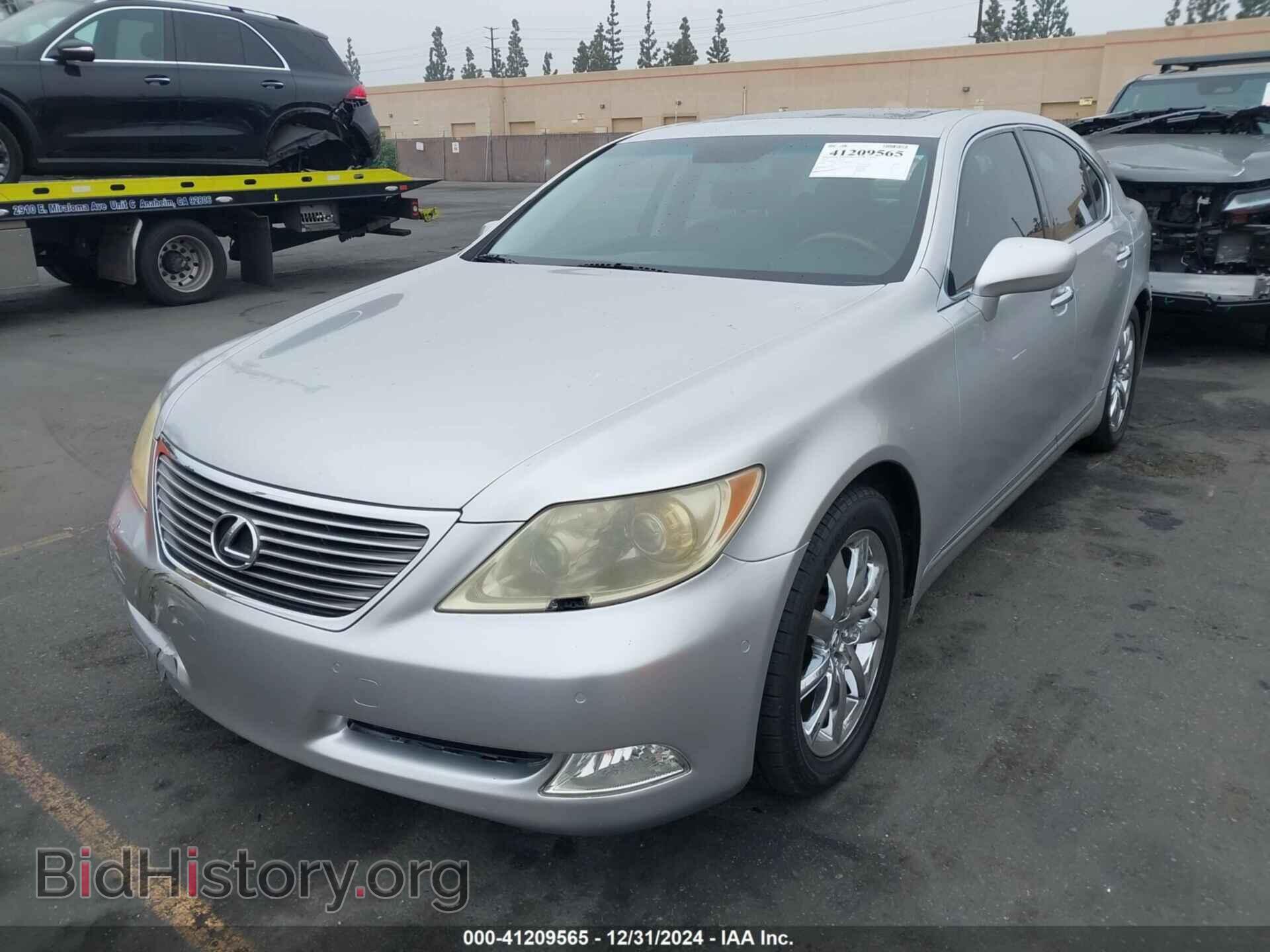 2007 LEXUS LS - VIN: JTHBL46F275026775 - Photo 2