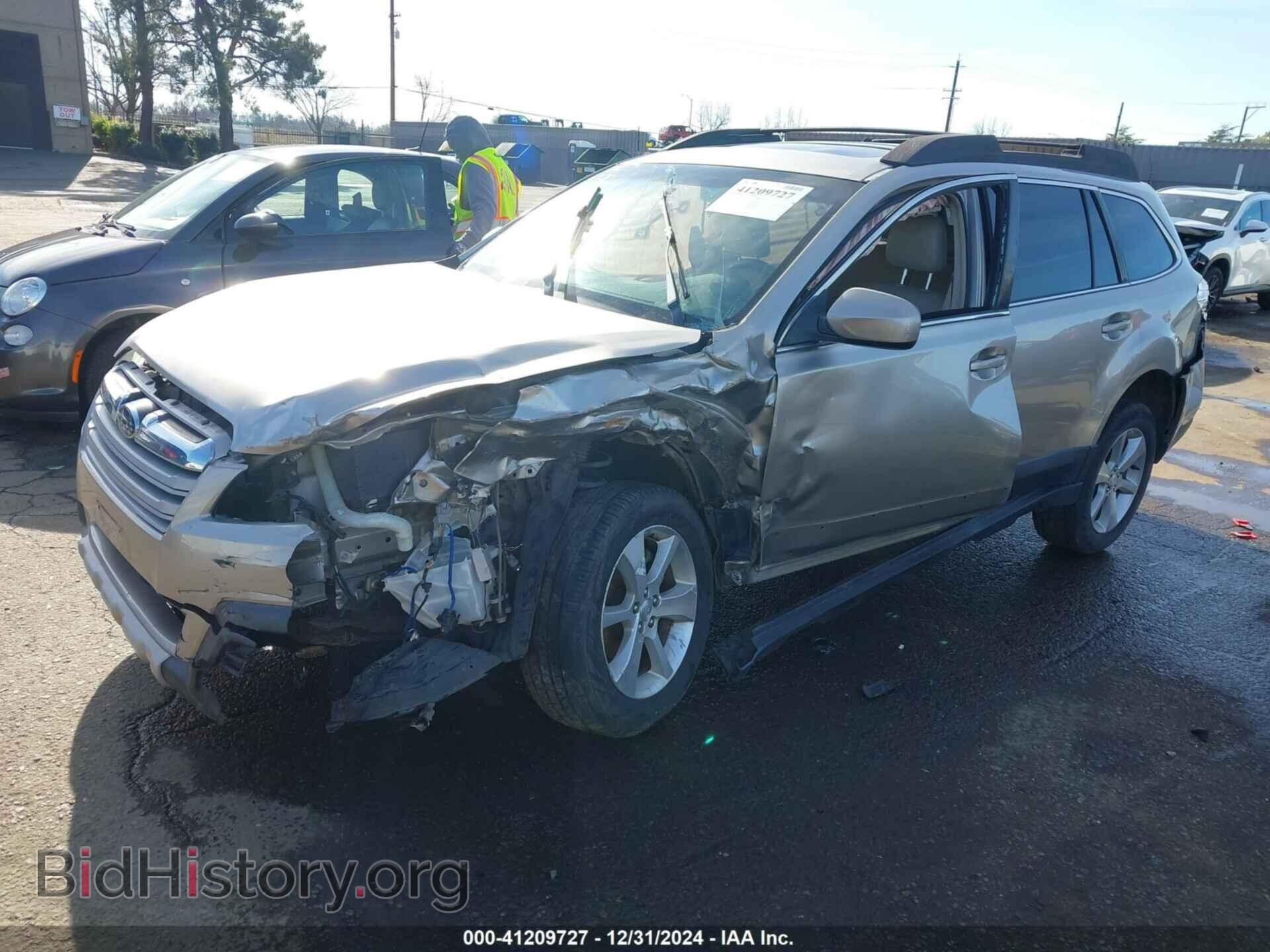 2014 SUBARU OUTBACK - VIN: 4S4BRBLC7E3325536 - Фото 2