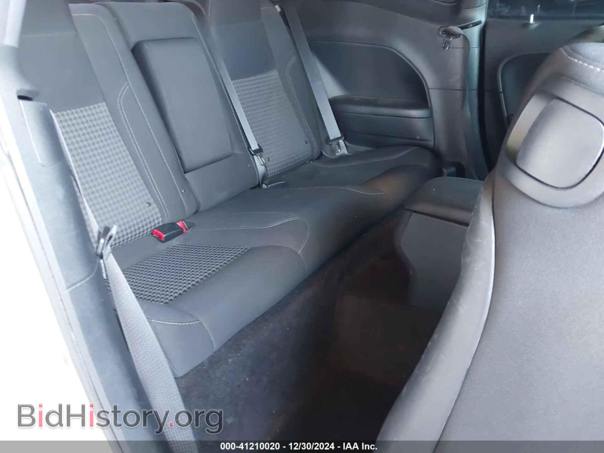 2016 DODGE CHALLENGER - VIN: 2C3CDZAG2GH200101 - Фото 8
