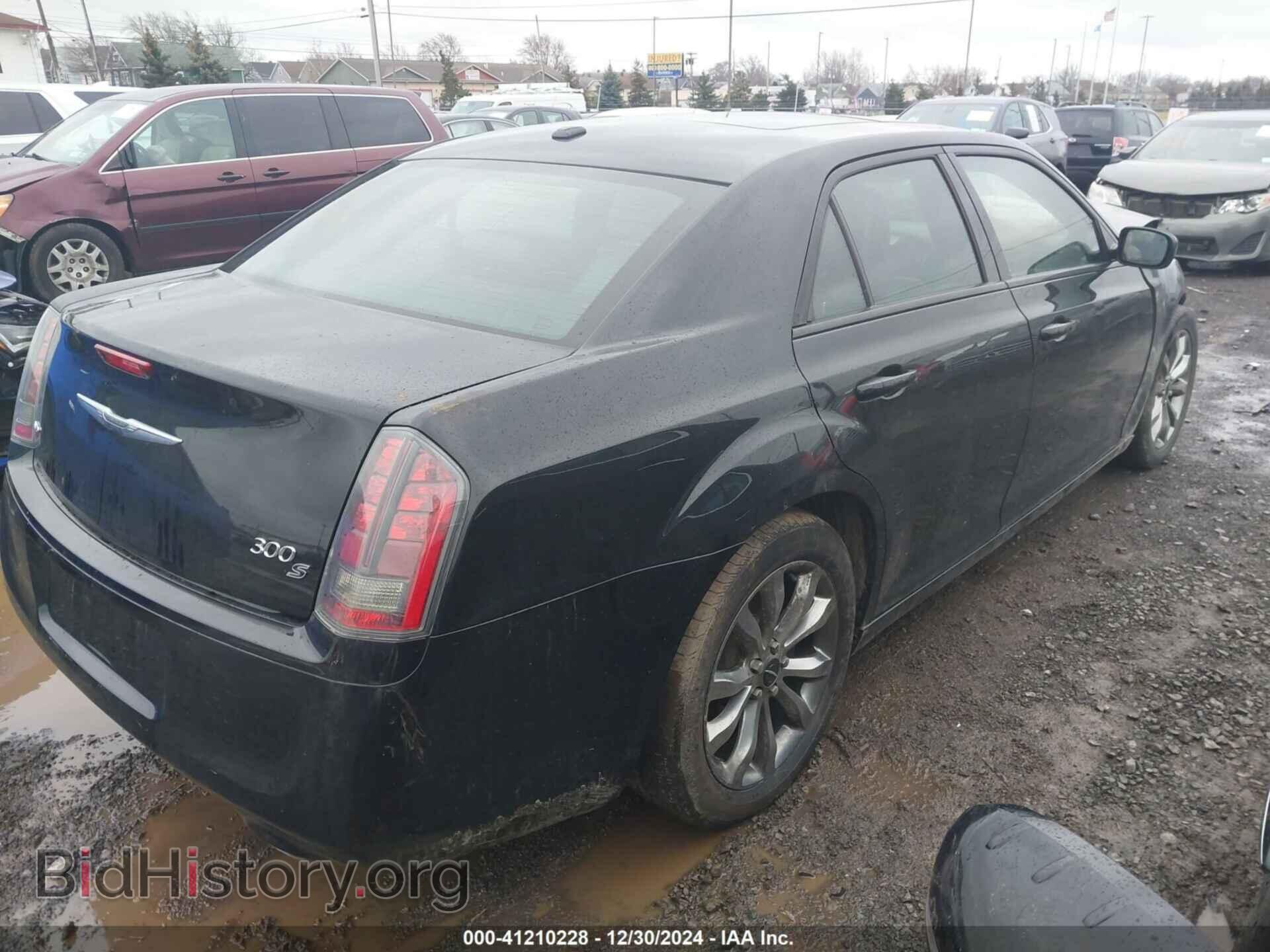 2014 CHRYSLER 300 - VIN: 2C3CCAGGXEH383806 - Фото 4