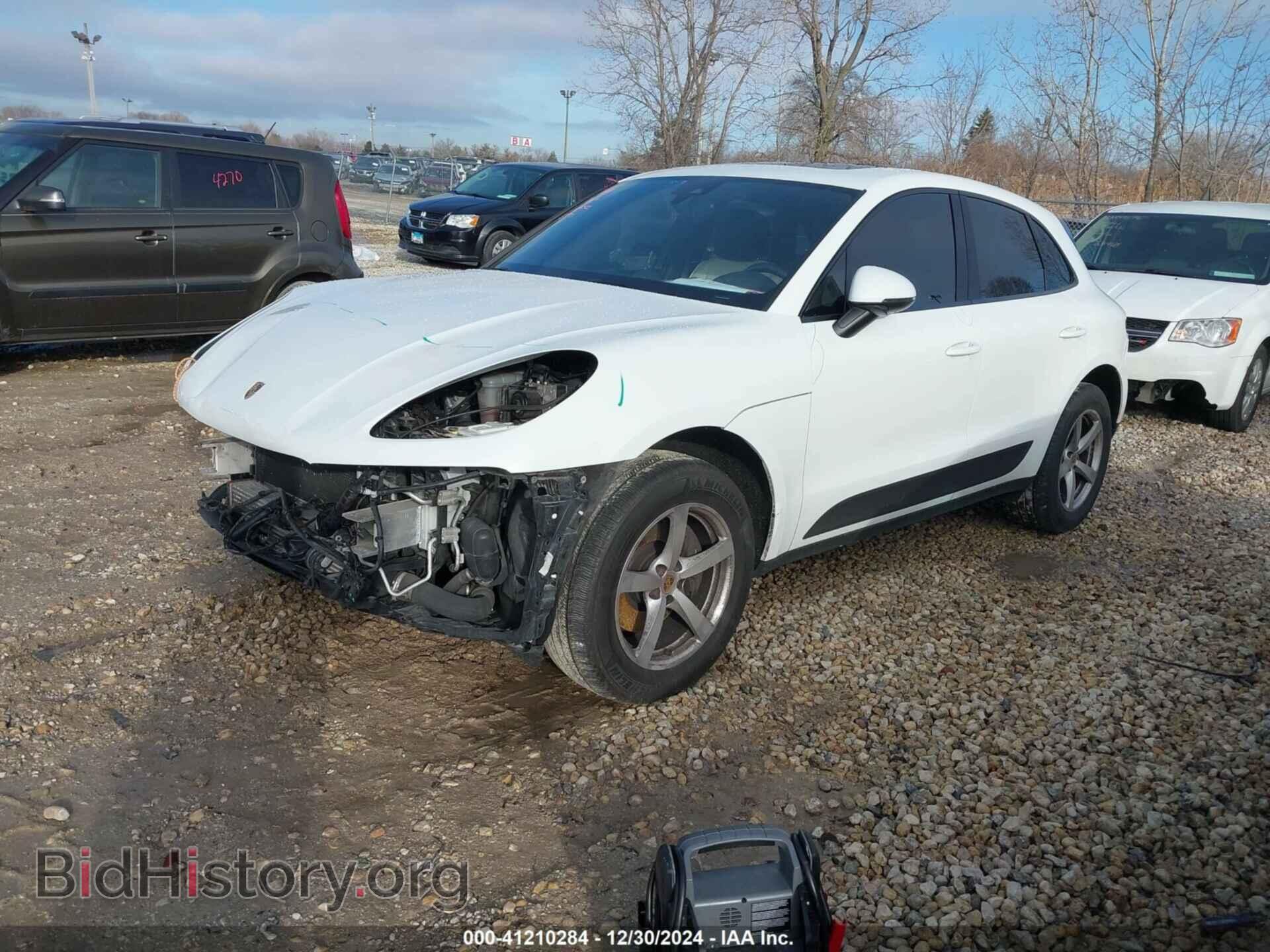 2017 PORSCHE MACAN - VIN: WP1AA2A52HLB02304 - Фото 2
