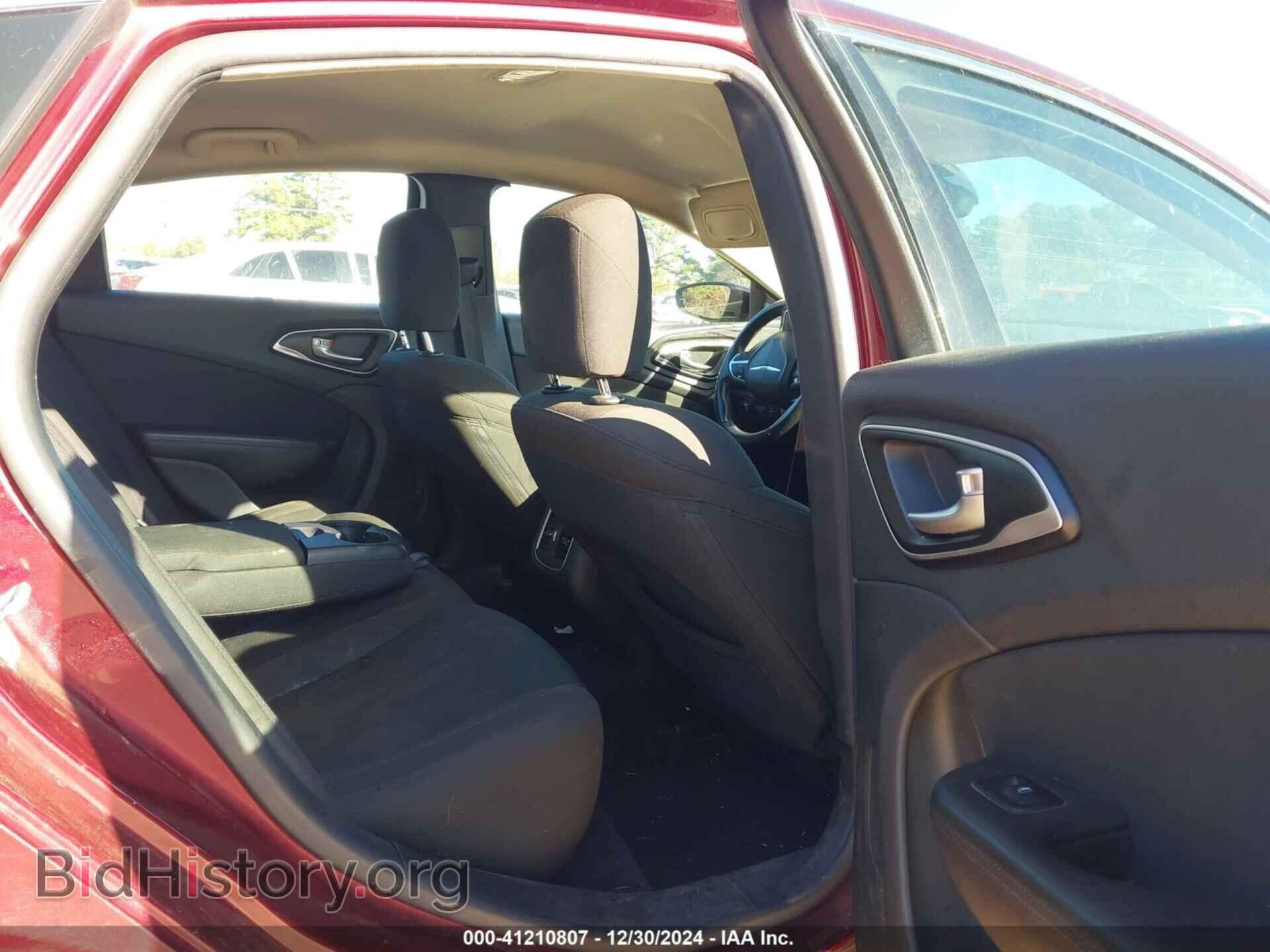 2016 CHRYSLER 200 - VIN: 1C3CCCAB1GN145152 - Фото 8