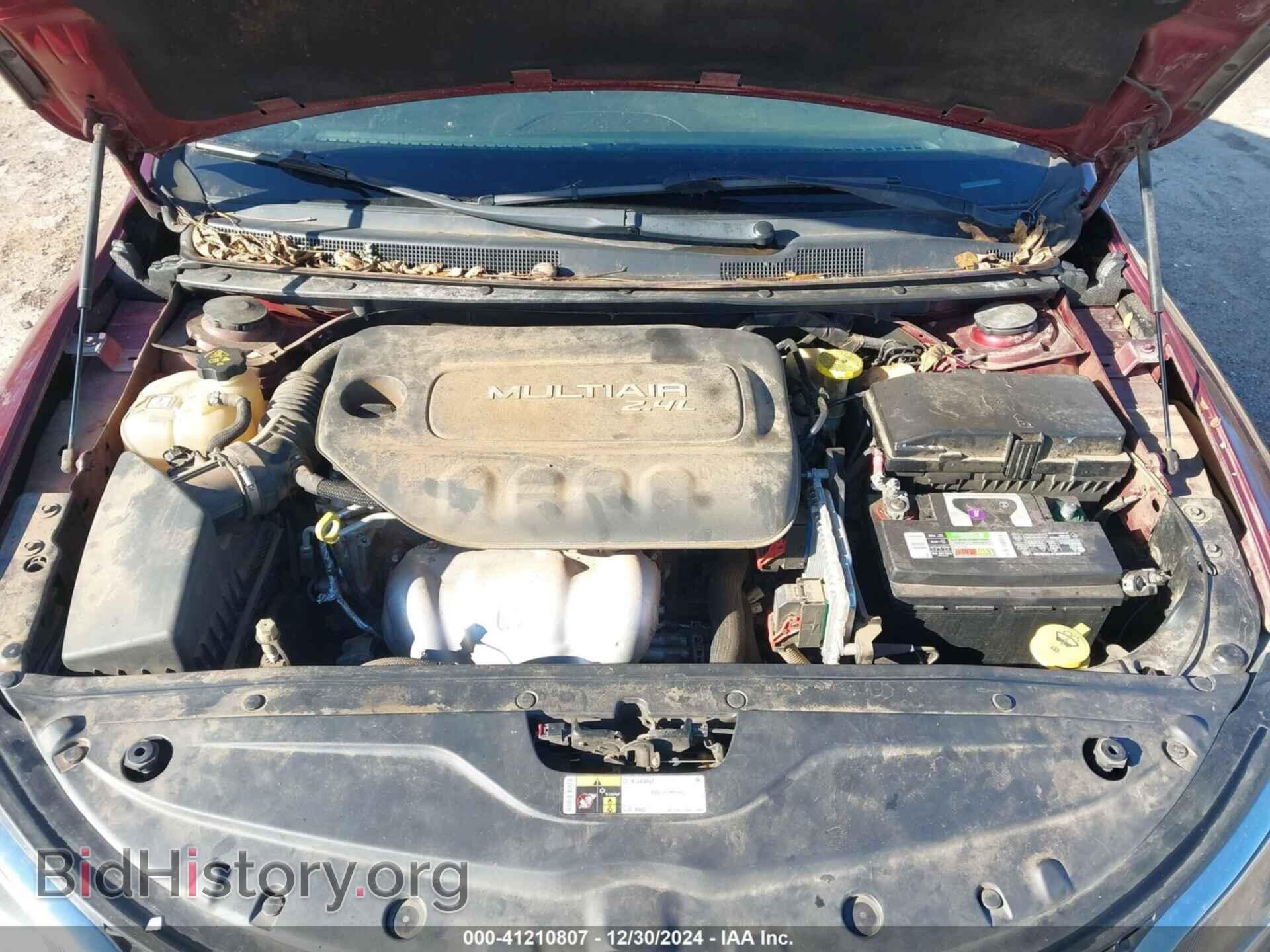 2016 CHRYSLER 200 - VIN: 1C3CCCAB1GN145152 - Фото 10