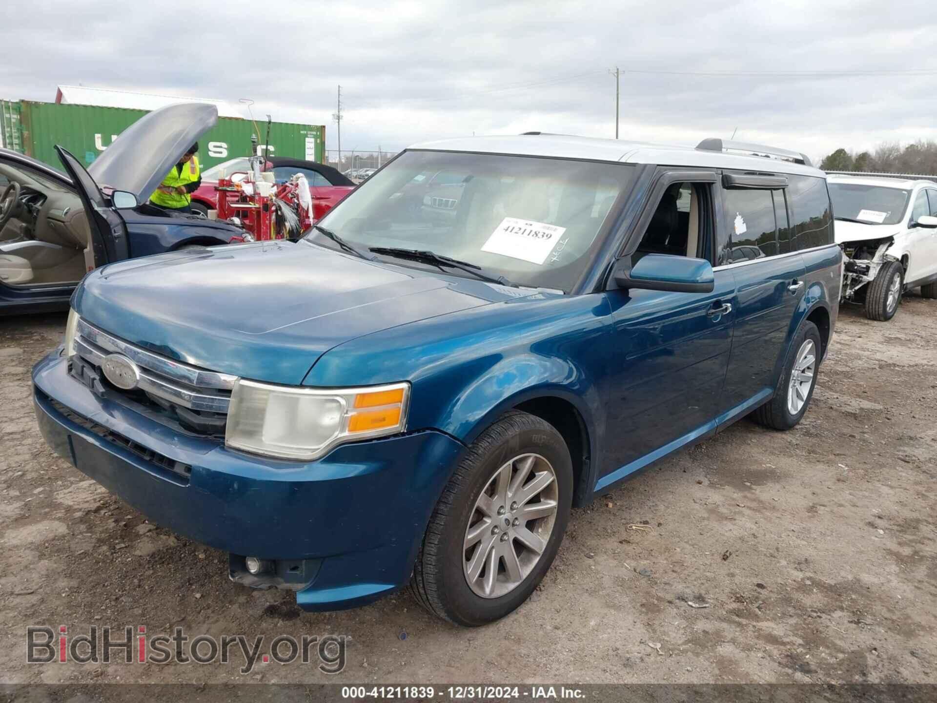 2011 FORD FLEX - VIN: 2FMGK5CC3BBD22107 - Photo 2