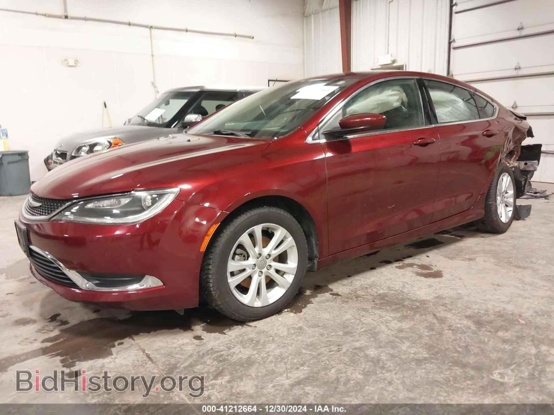 2015 CHRYSLER 200 - VIN: 1C3CCCAB2FN555070 - Фото 2