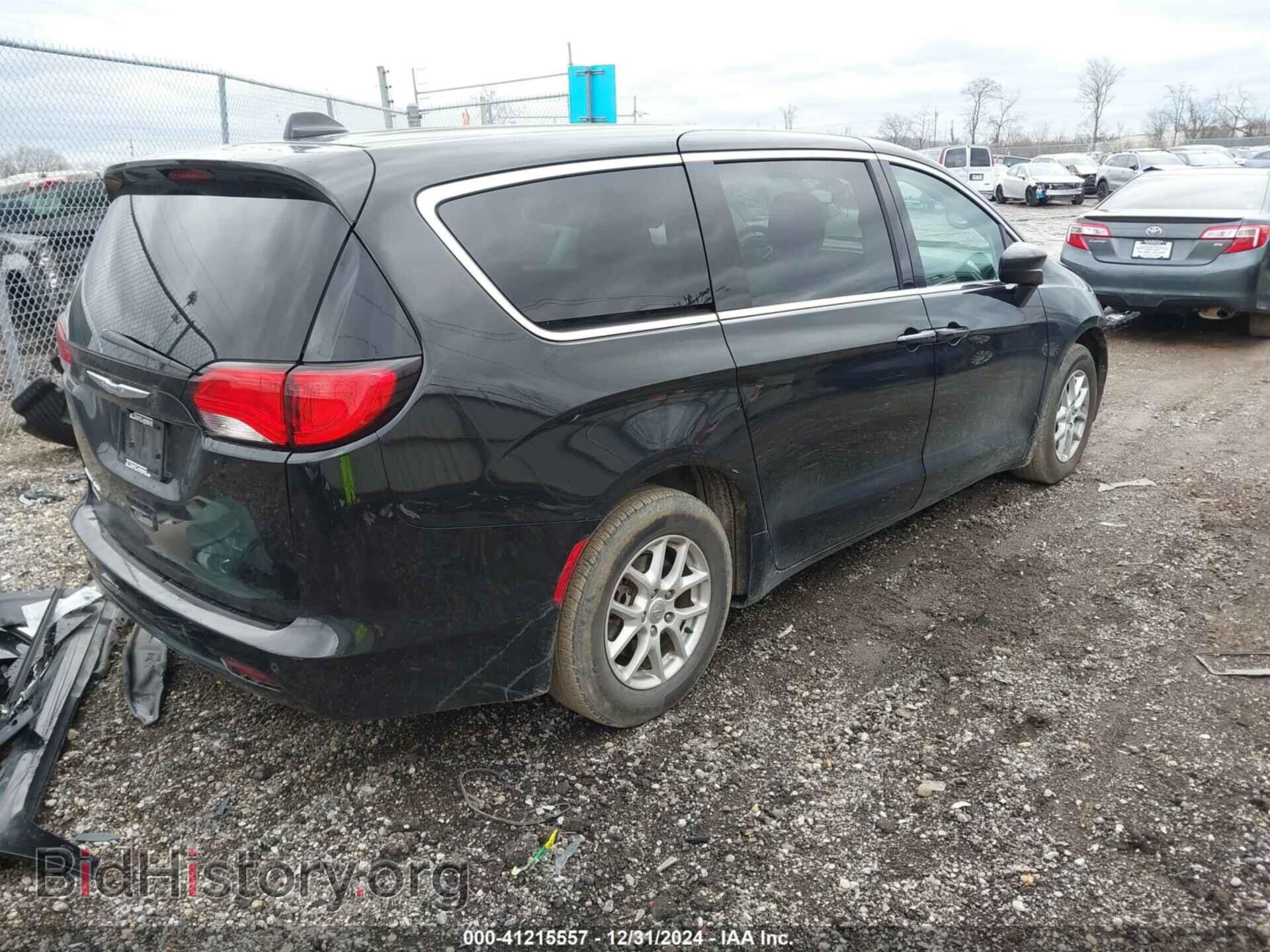 2017 CHRYSLER PACIFICA - VIN: 2C4RC1DG2HR642829 - Фото 4