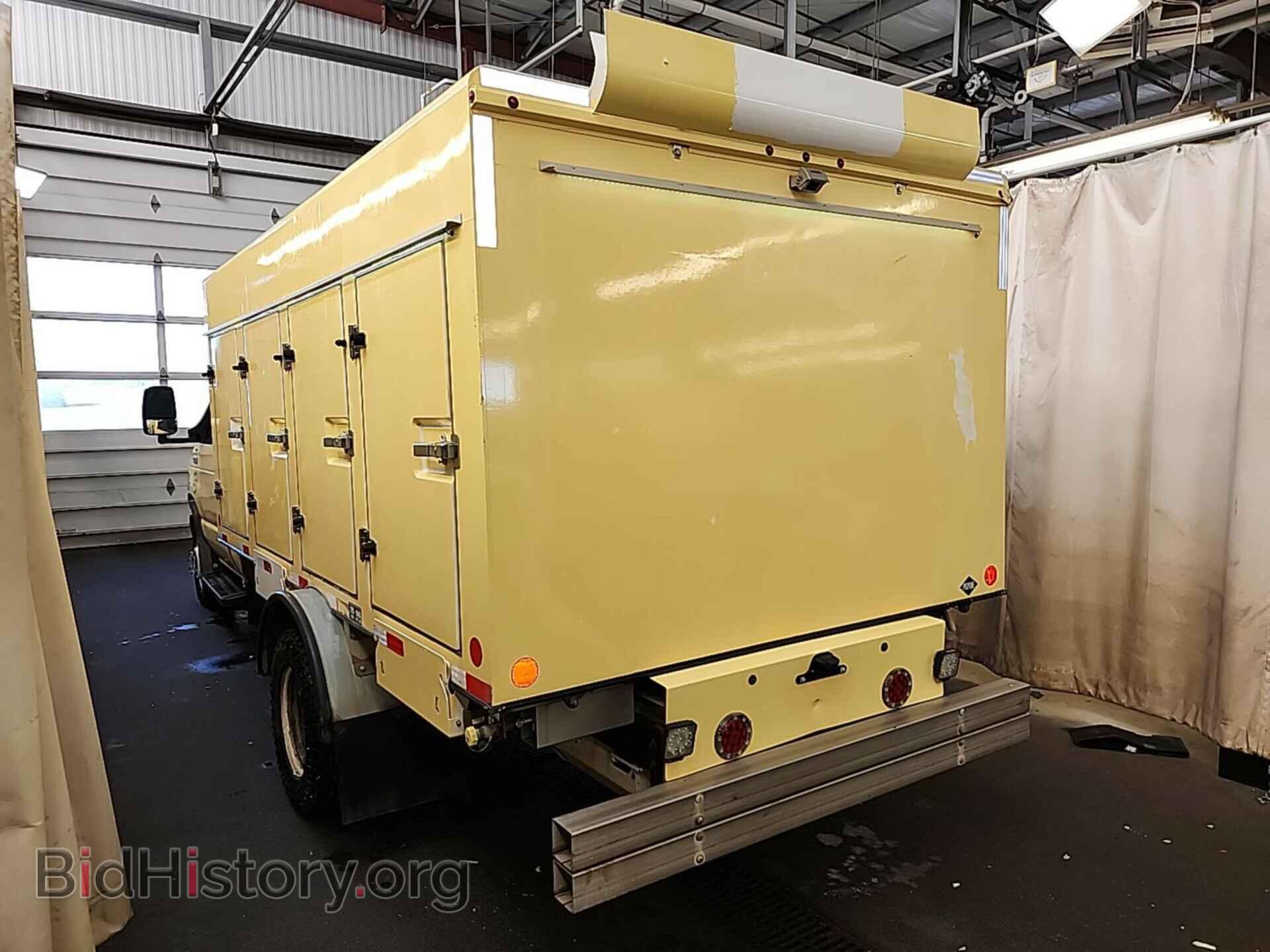 2019 FORD ECONOLINE - VIN: 1FDXE4FS7KDC53727 - Фото 2