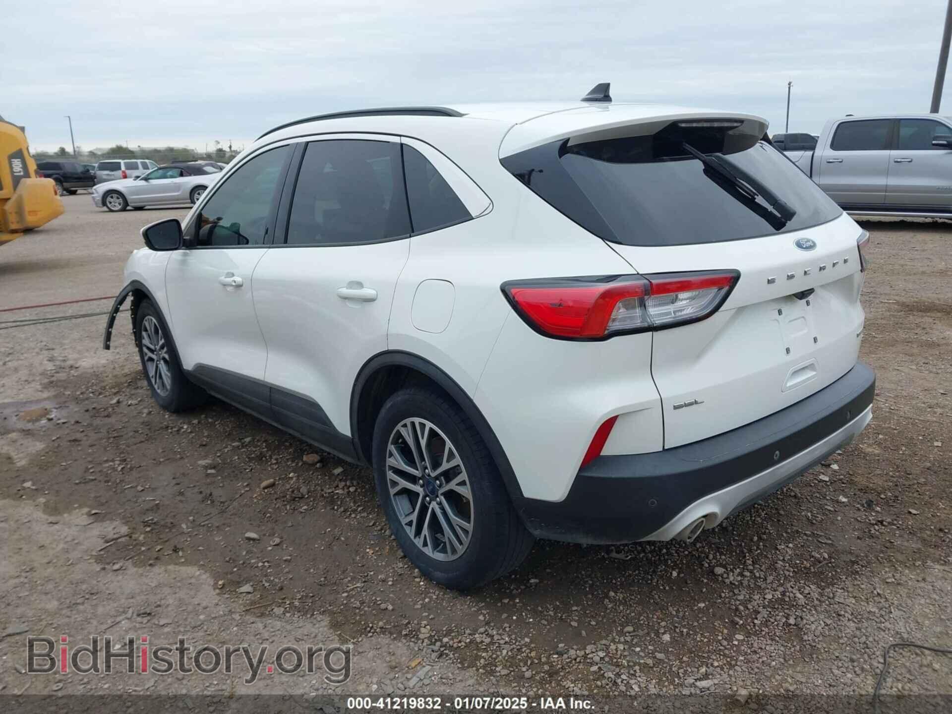 2020 FORD ESCAPE - VIN: 1FMCU0H60LUA76403 - Фото 3