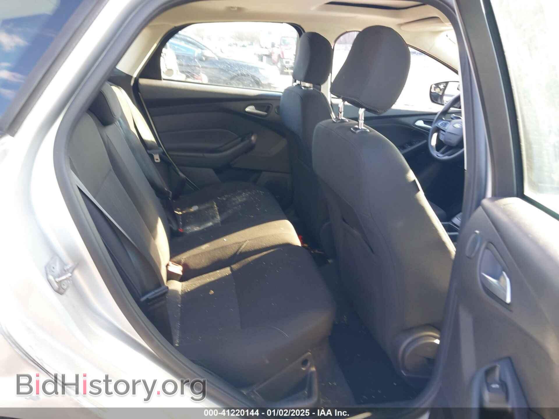 2017 FORD FOCUS - VIN: 1FADP3M24HL309576 - Фото 8