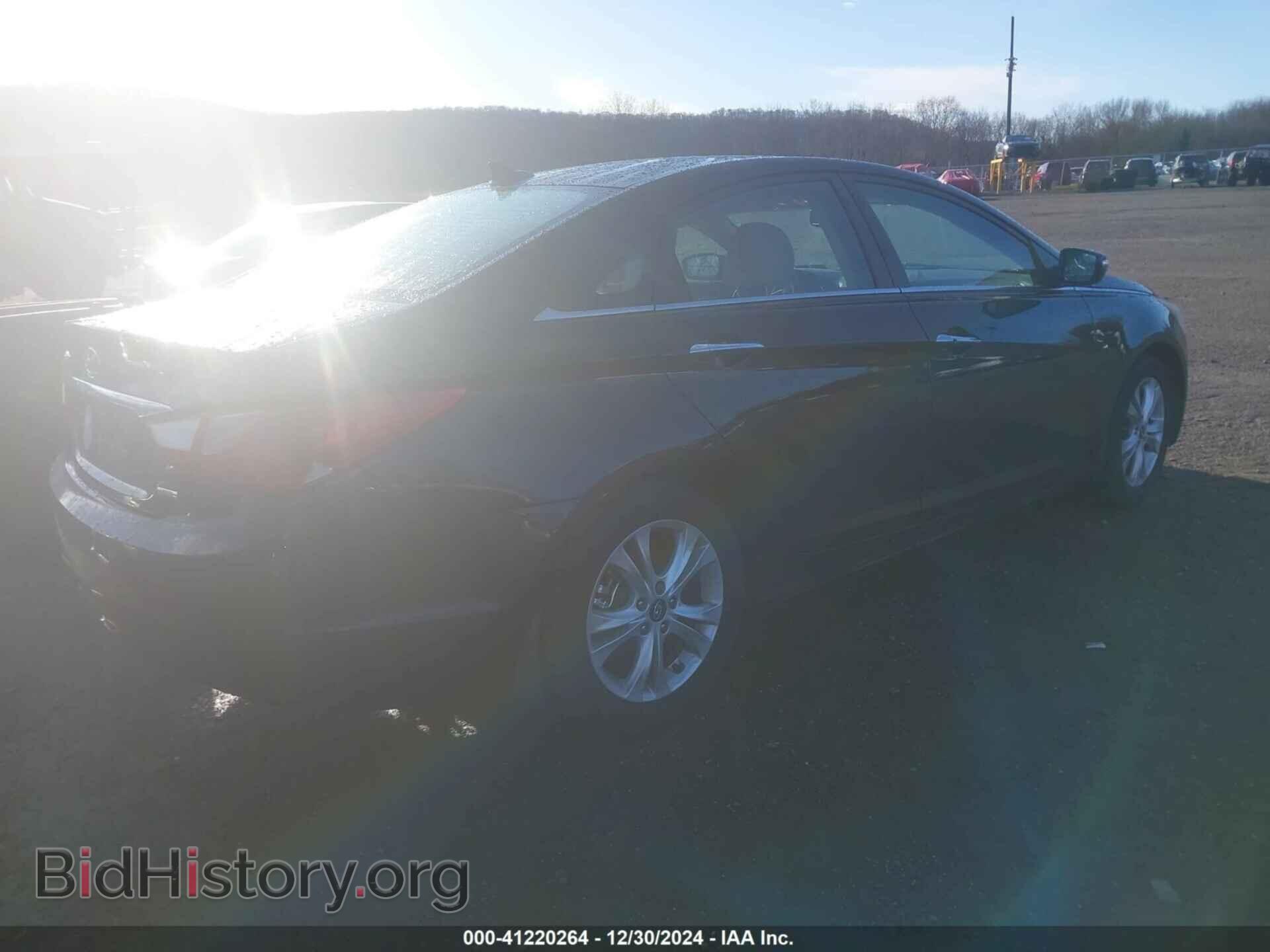 2011 HYUNDAI SONATA - VIN: 5NPEC4AC3BH138733 - Фото 4
