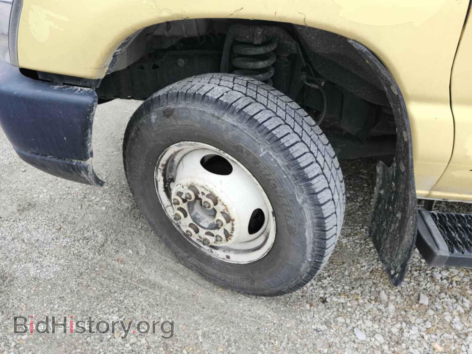 2019 FORD ECONOLINE - VIN: 1FDXE4FS5KDC19348 - Фото 3