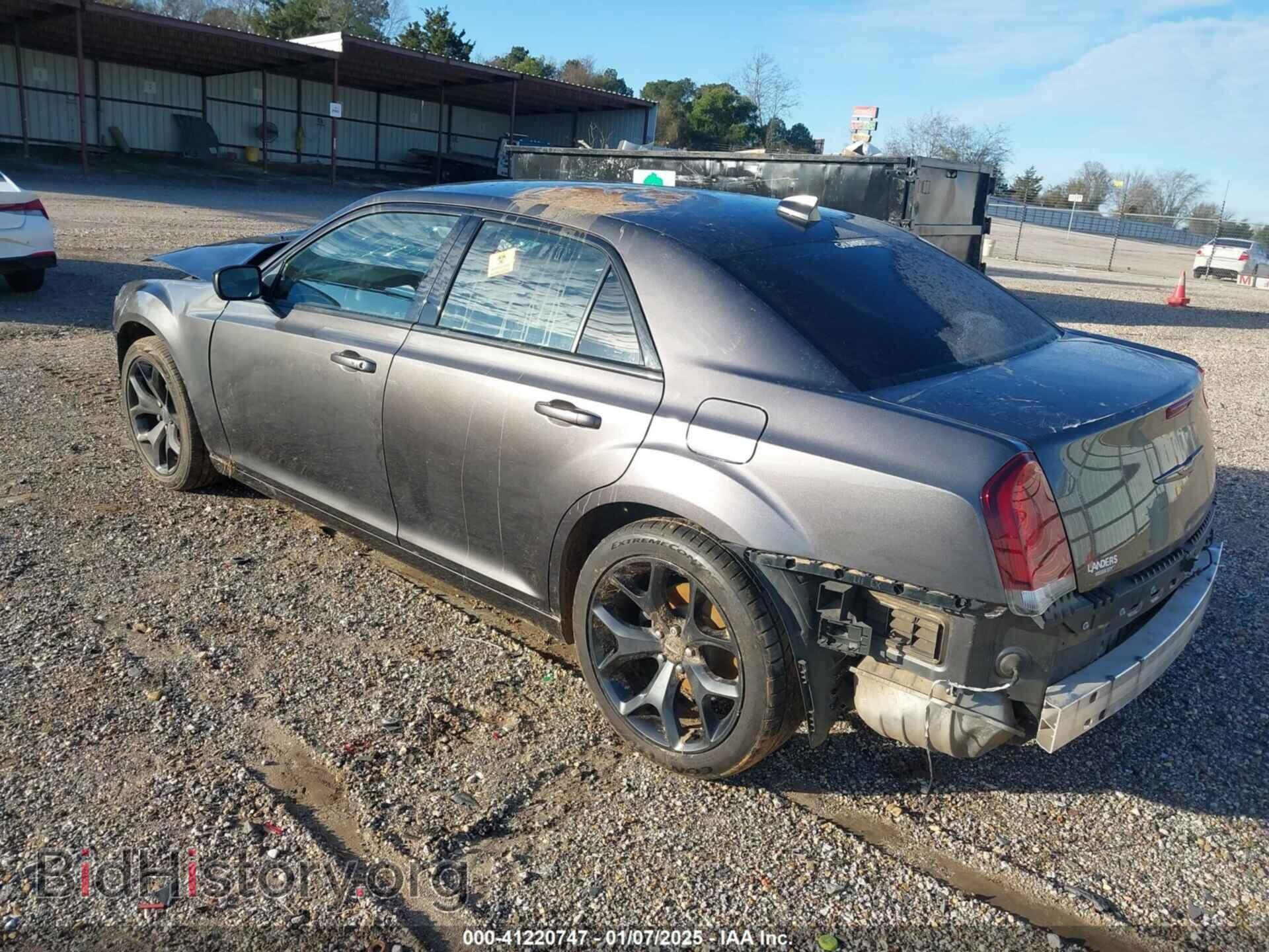 2021 CHRYSLER 300 - VIN: 2C3CCAAG1MH511924 - Фото 3