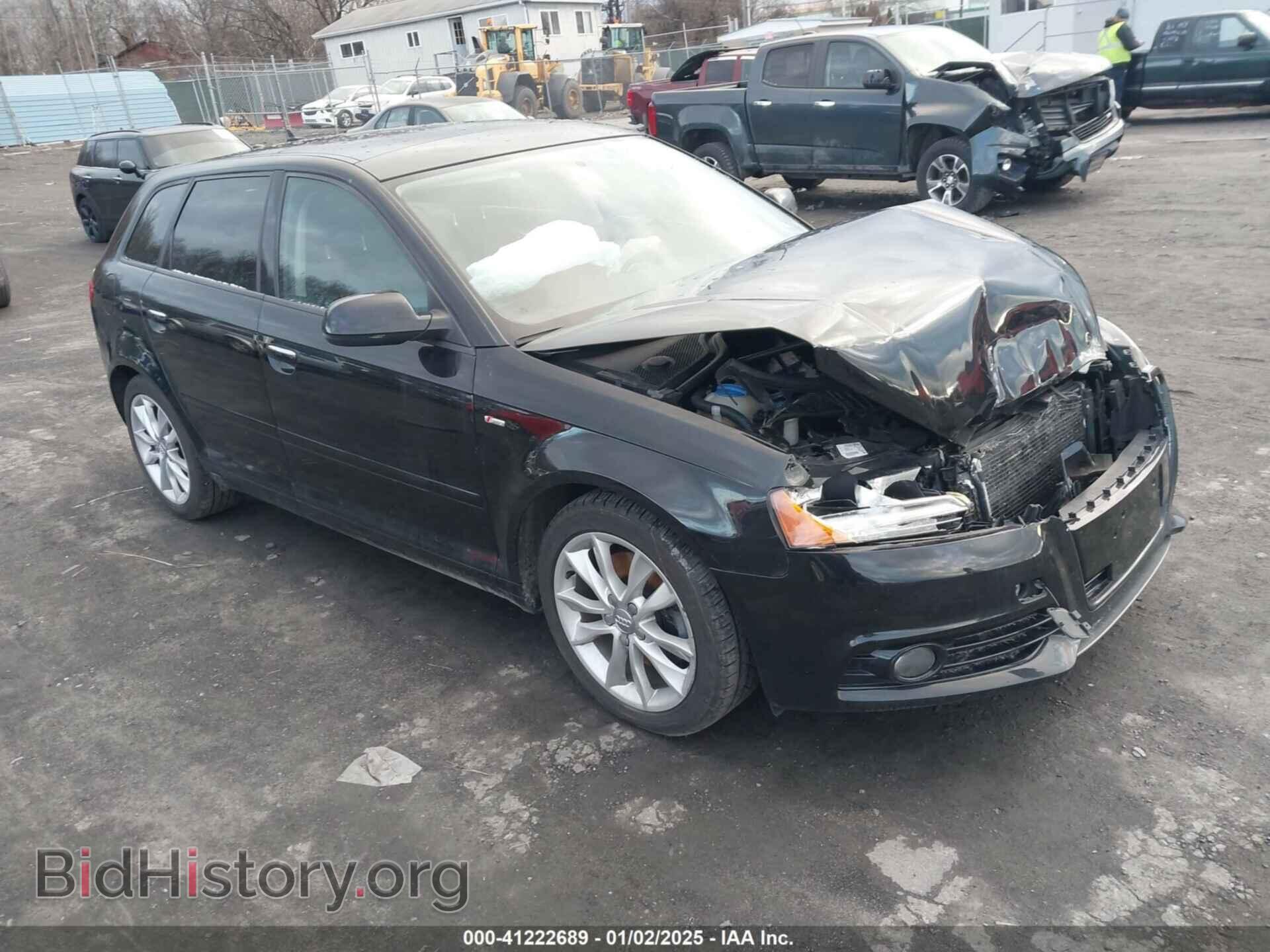 Photo WAUBEAFM7CA088499 - AUDI A3 2012