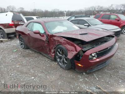 2019 Dodge CHALLENGER SXT, бордовый — VIN 2C3CDZAG3KH629742, IAAI