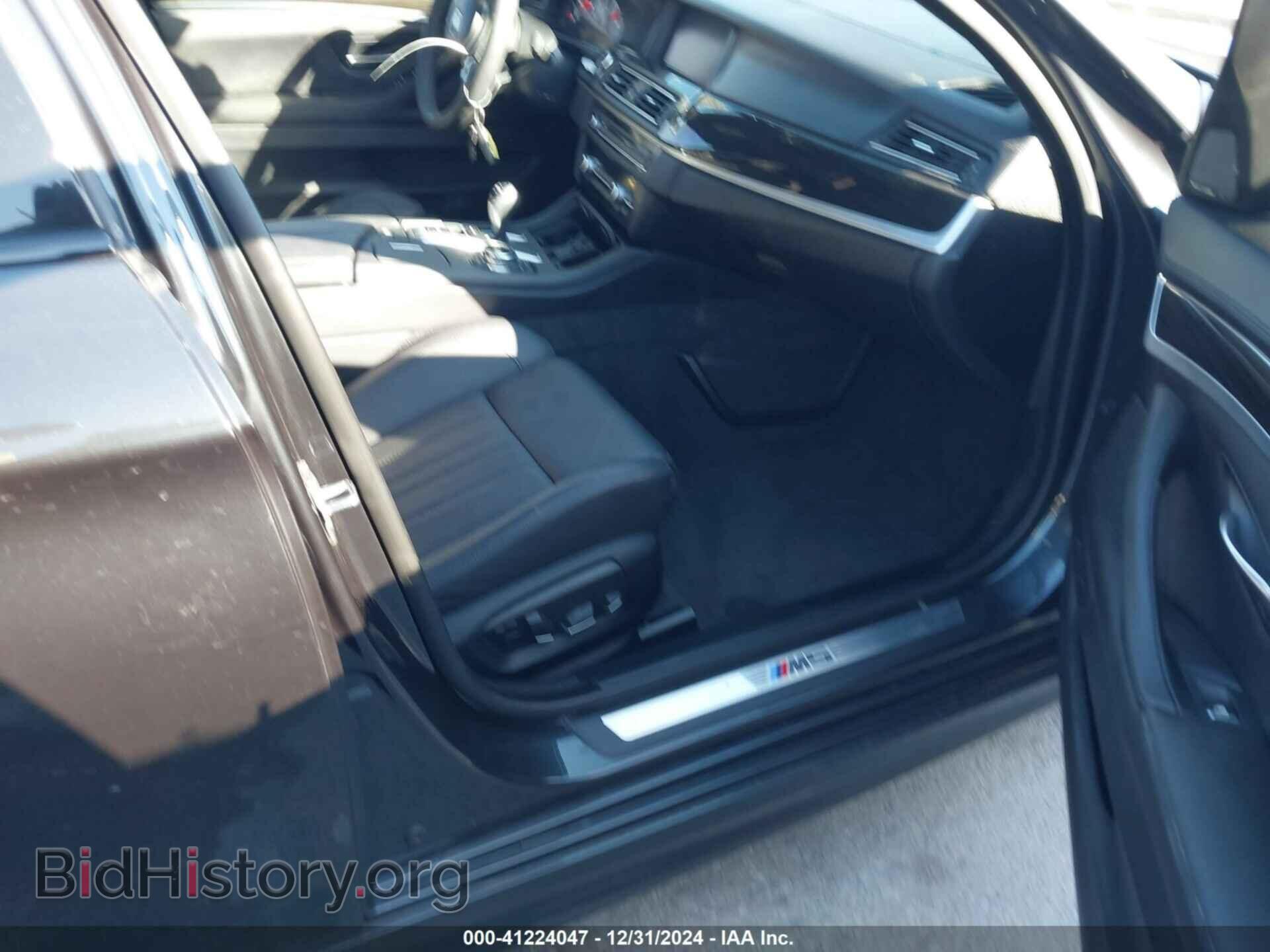 2014 BMW M5 - VIN: WBSFV9C55ED593211 - Photo 5