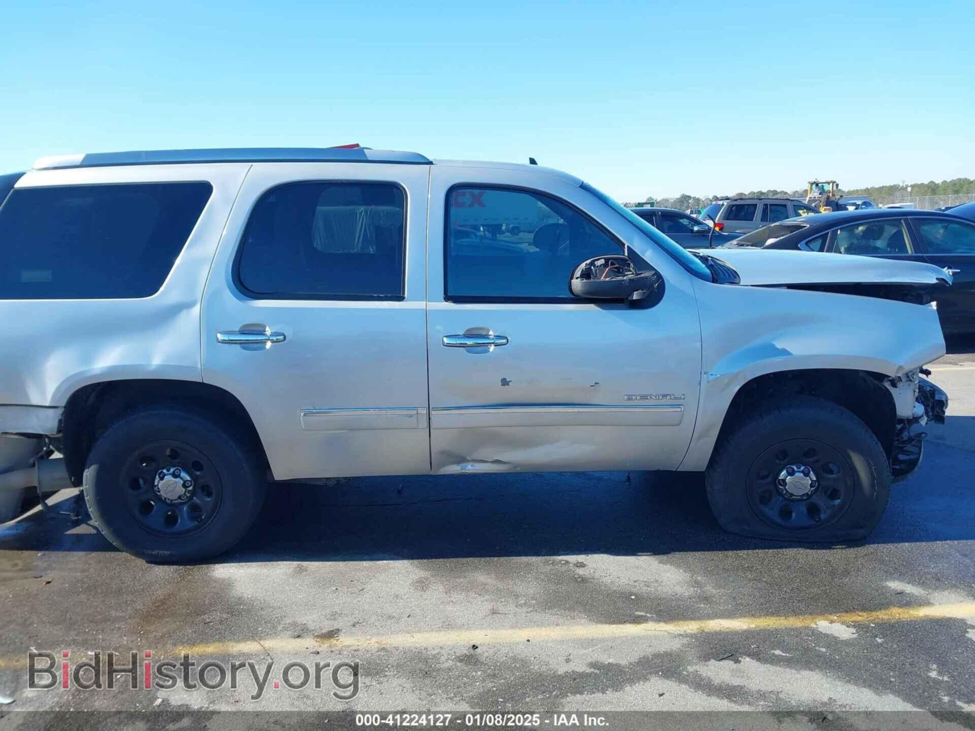 2011 GMC YUKON - VIN: 1GKS2EEF8BR346281 - Фото 13