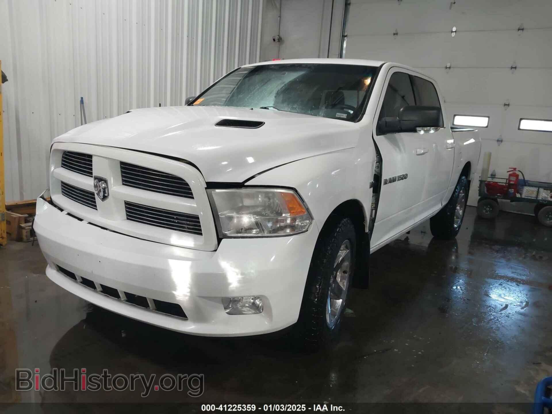 2011 RAM RAM 1500 - VIN: 1D7RV1CT8BS660112 - Фото 2