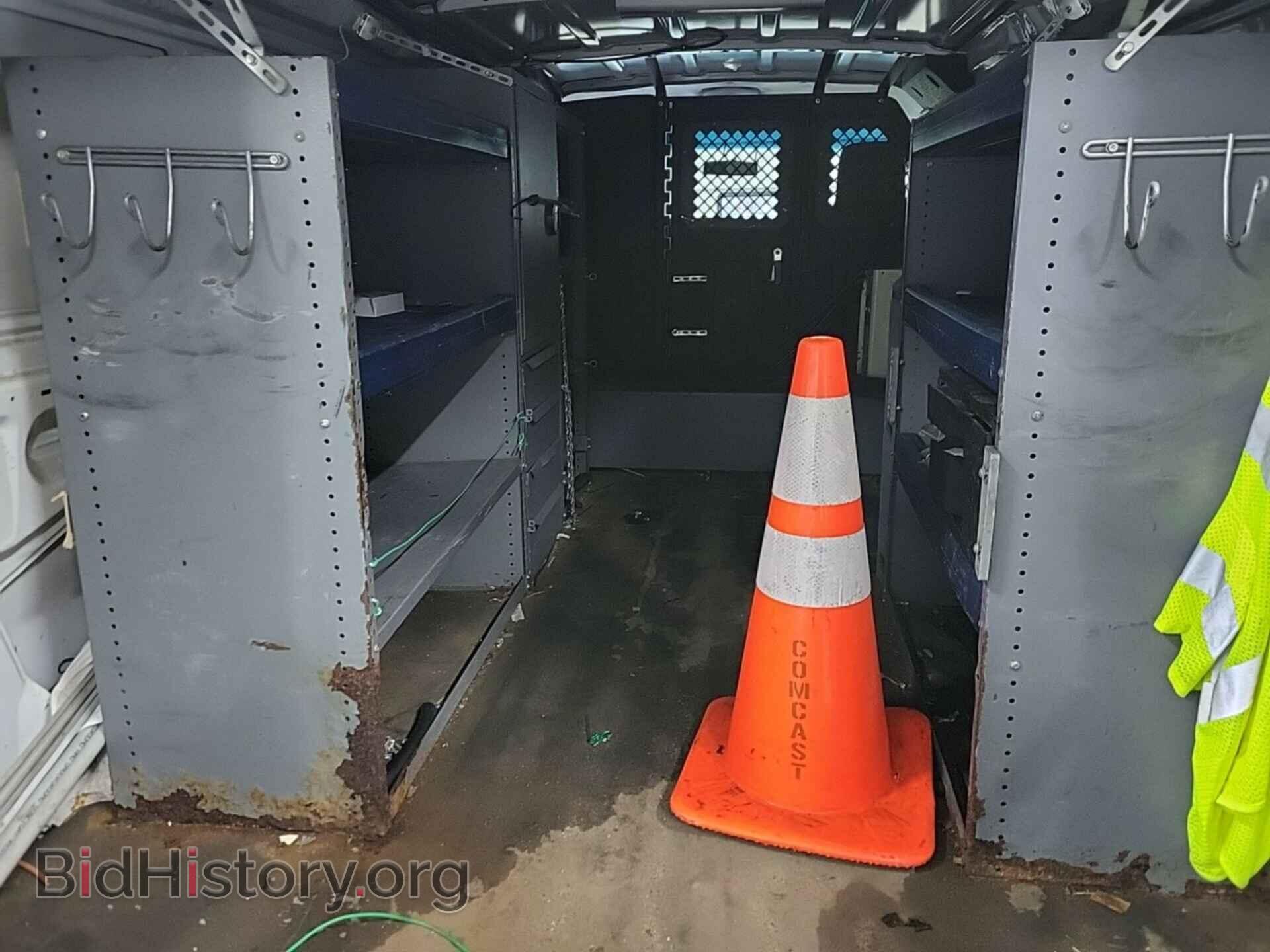 2011 FORD ECONOLINE - VIN: 1FTNE2EL4BDA70960 - Фото 9