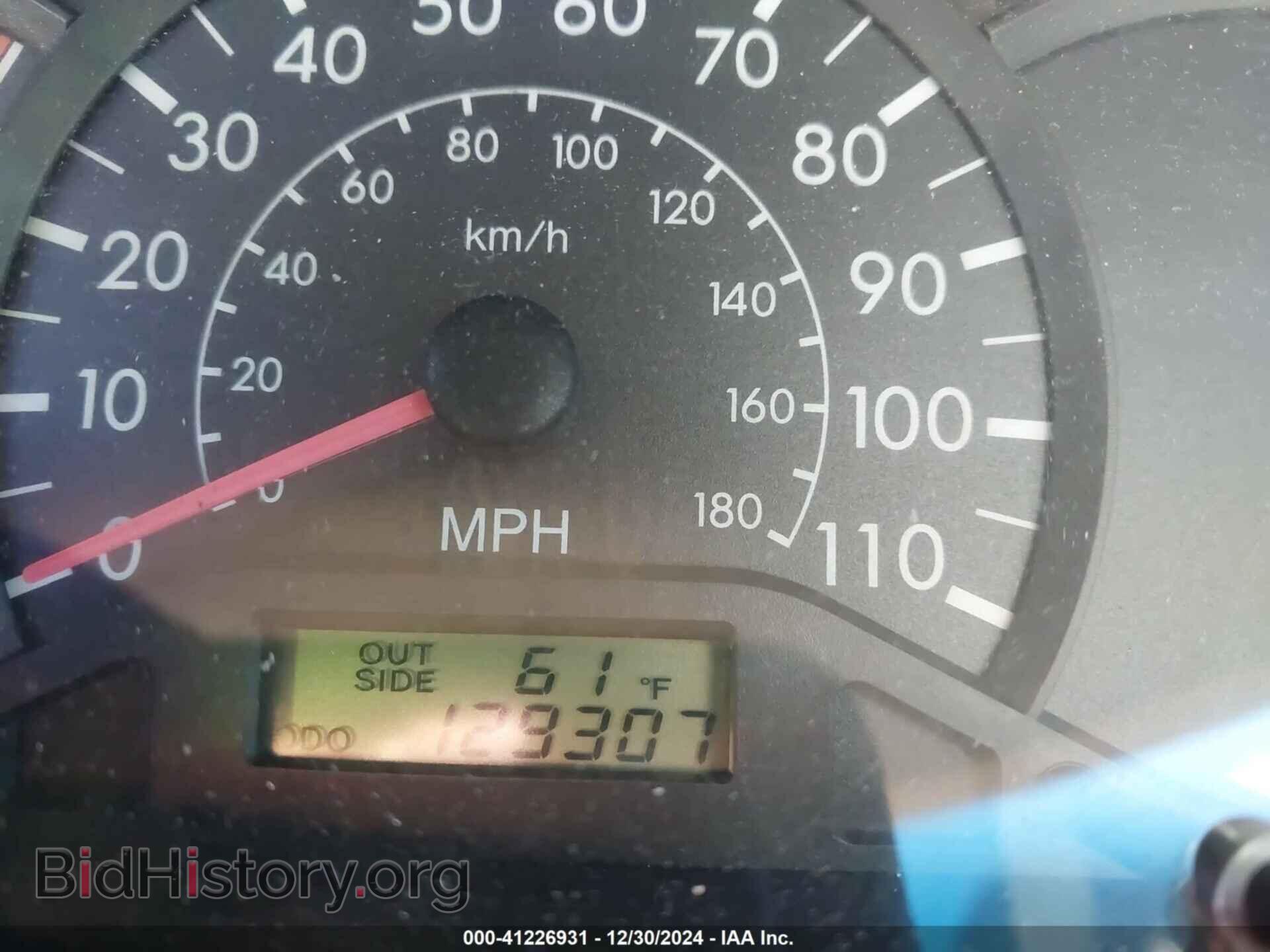 2005 TOYOTA COROLLA - VIN: 2T1BR32E35C415562 - Фото 7