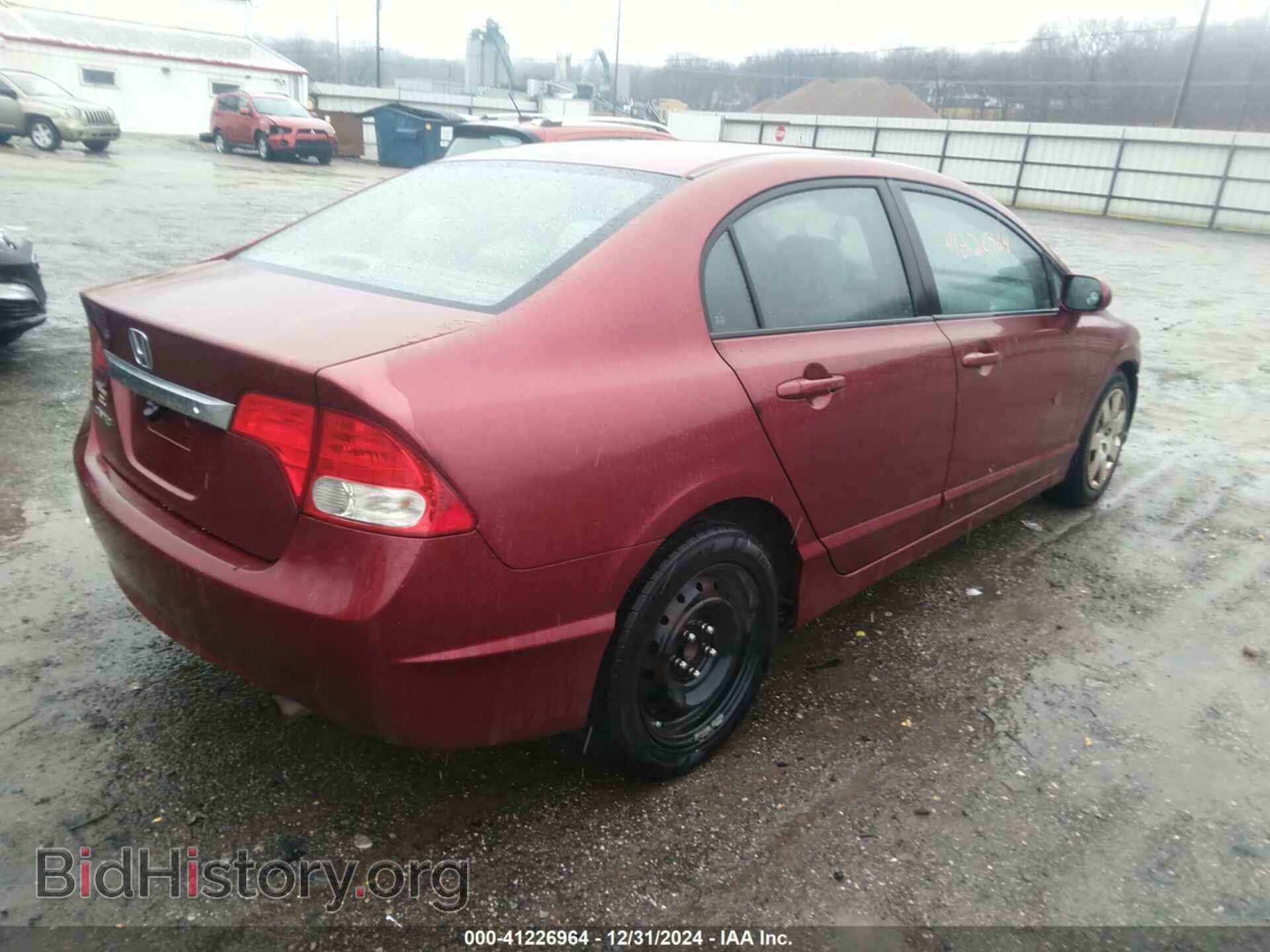 2011 HONDA CIVIC - VIN: 19XFA1F56BE027679 - Фото 4