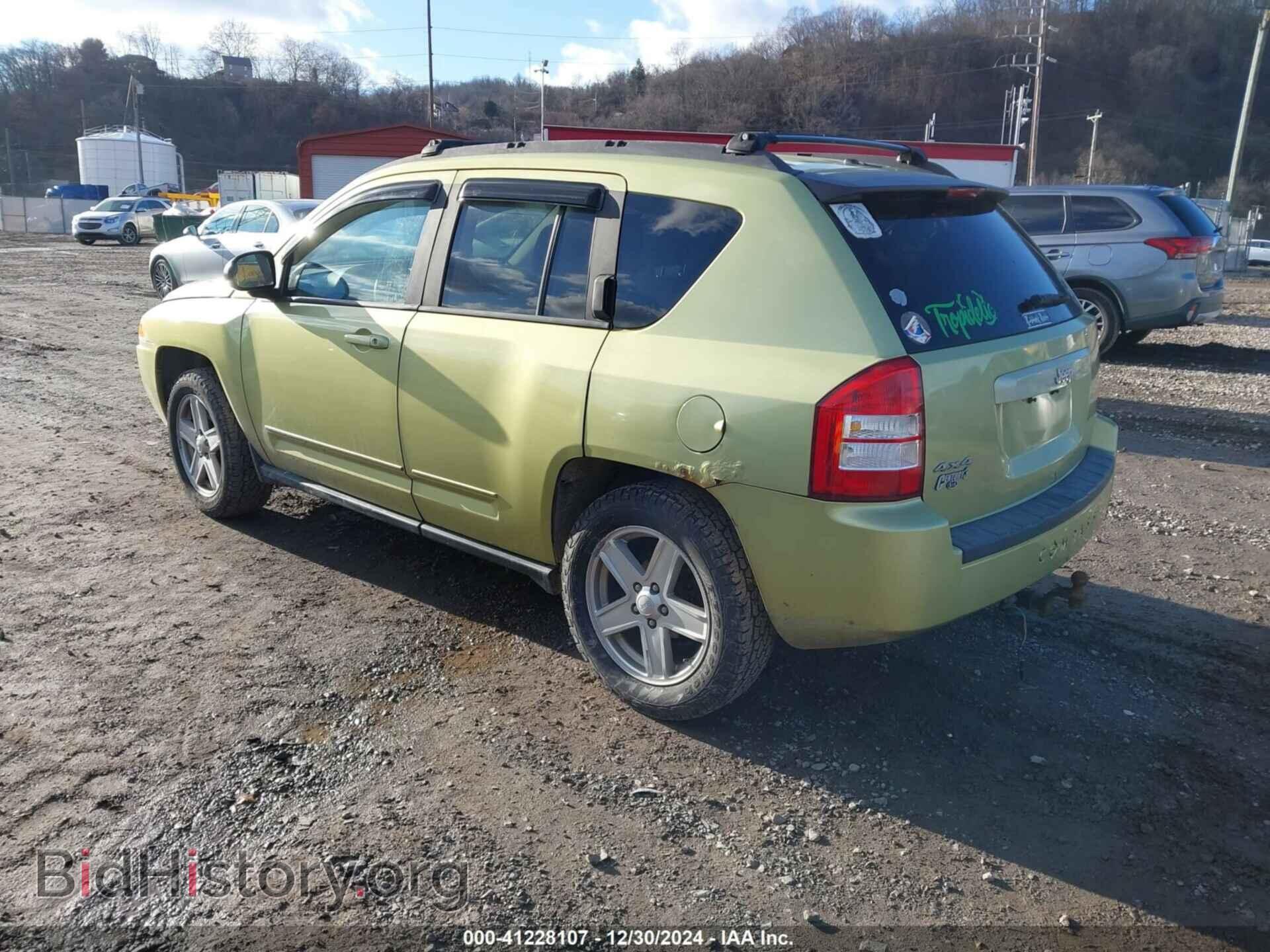 2010 JEEP COMPASS - VIN: 1J4NF4FB0AD512463 - Фото 3