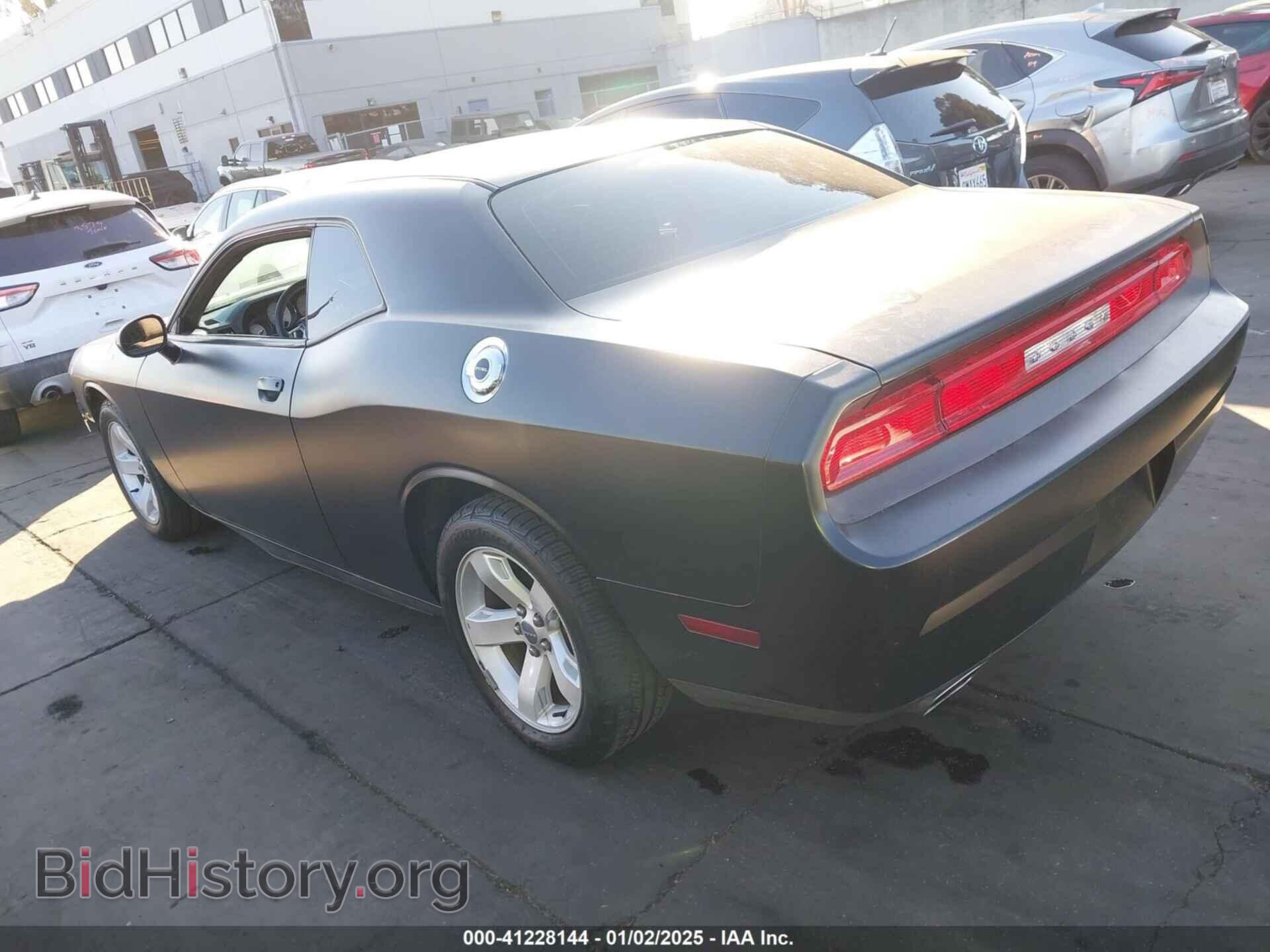 2014 DODGE CHALLENGER - VIN: 2C3CDYAG3EH172493 - Фото 3
