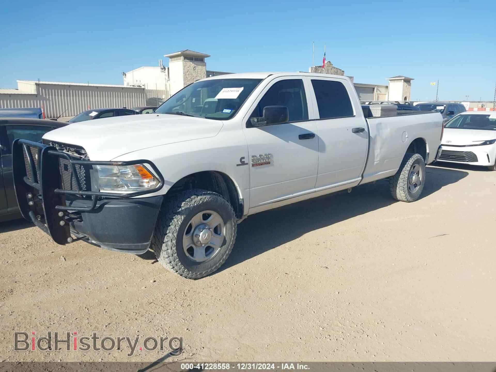 2014 RAM 2500 - VIN: 3C6UR5HL8EG154209 - Фото 2