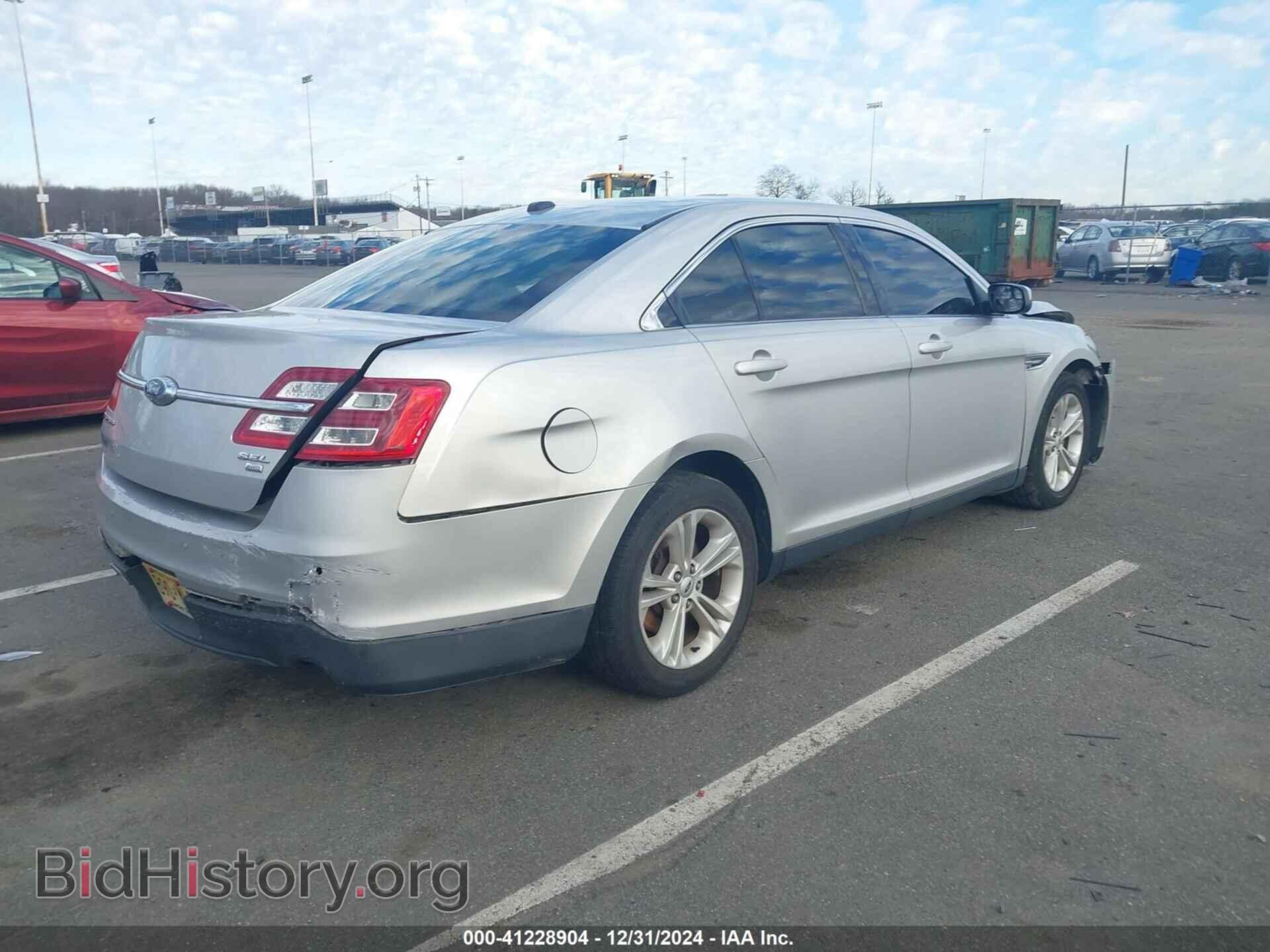 2016 FORD TAURUS - VIN: 1FAHP2H8XGG124367 - Фото 4