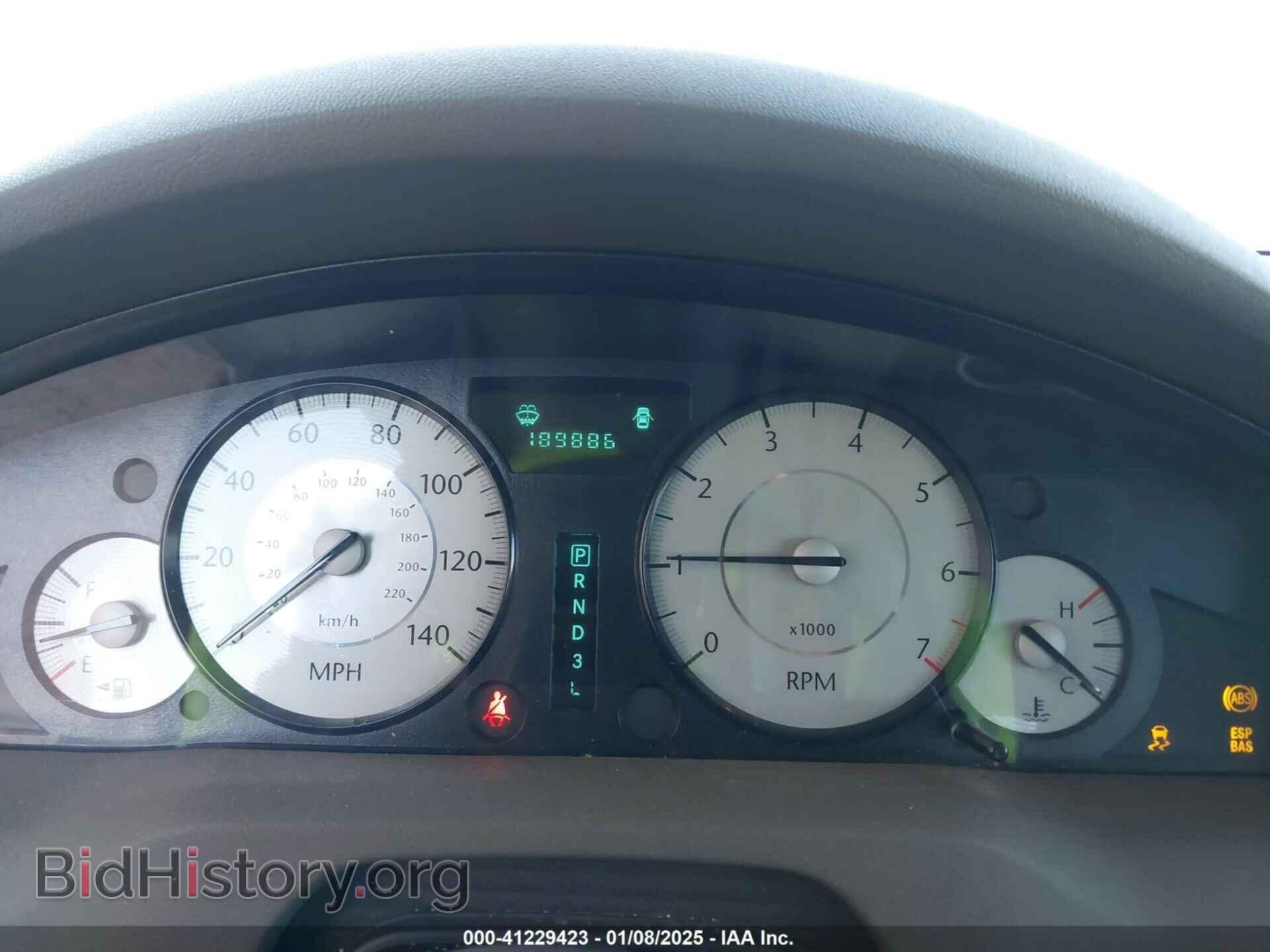 2010 CHRYSLER 300 - VIN: 2C3CA1CV4AH255937 - Фото 7